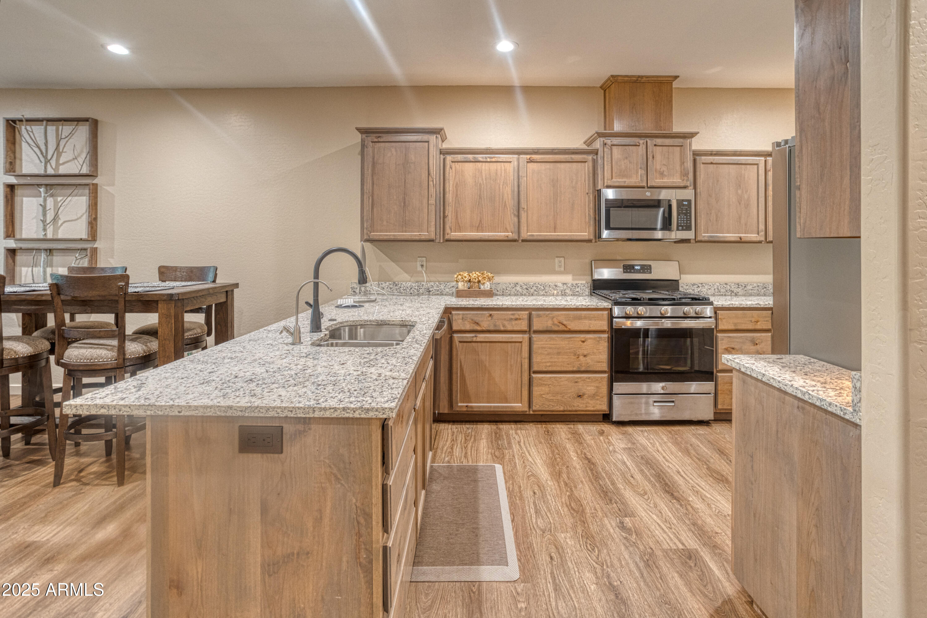 5869 SATURN Drive
