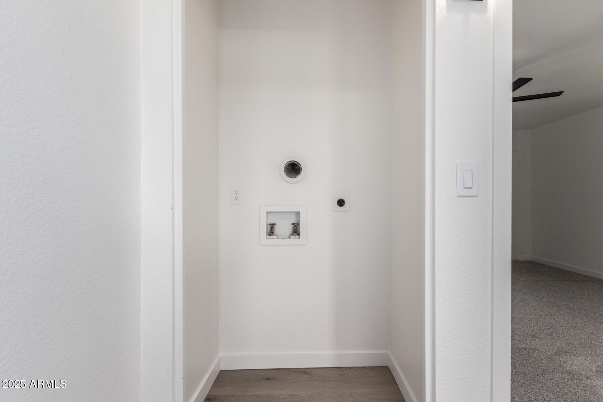 1601 W SUNNYSIDE Drive 170