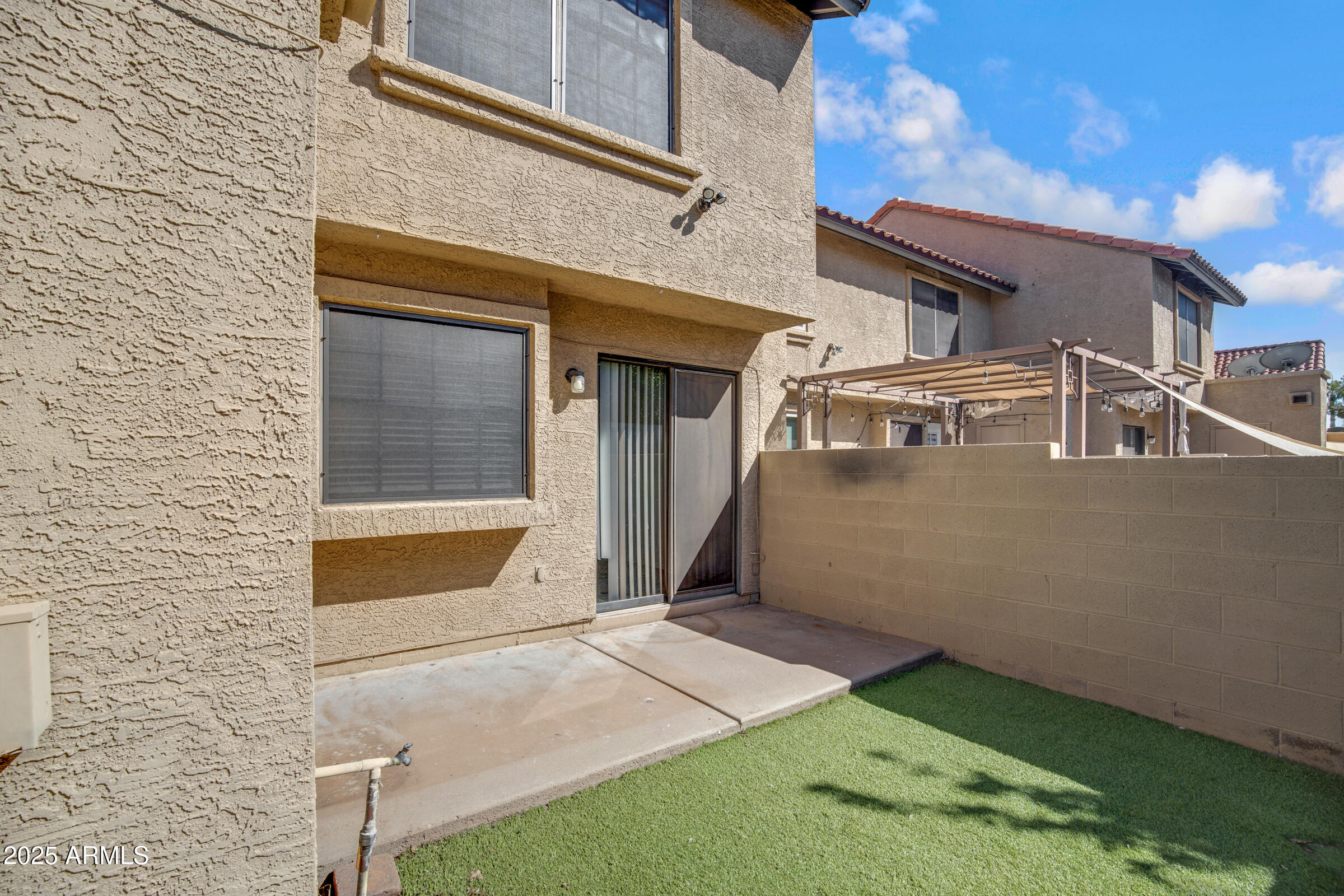 5704 E AIRE LIBRE Avenue, 1061