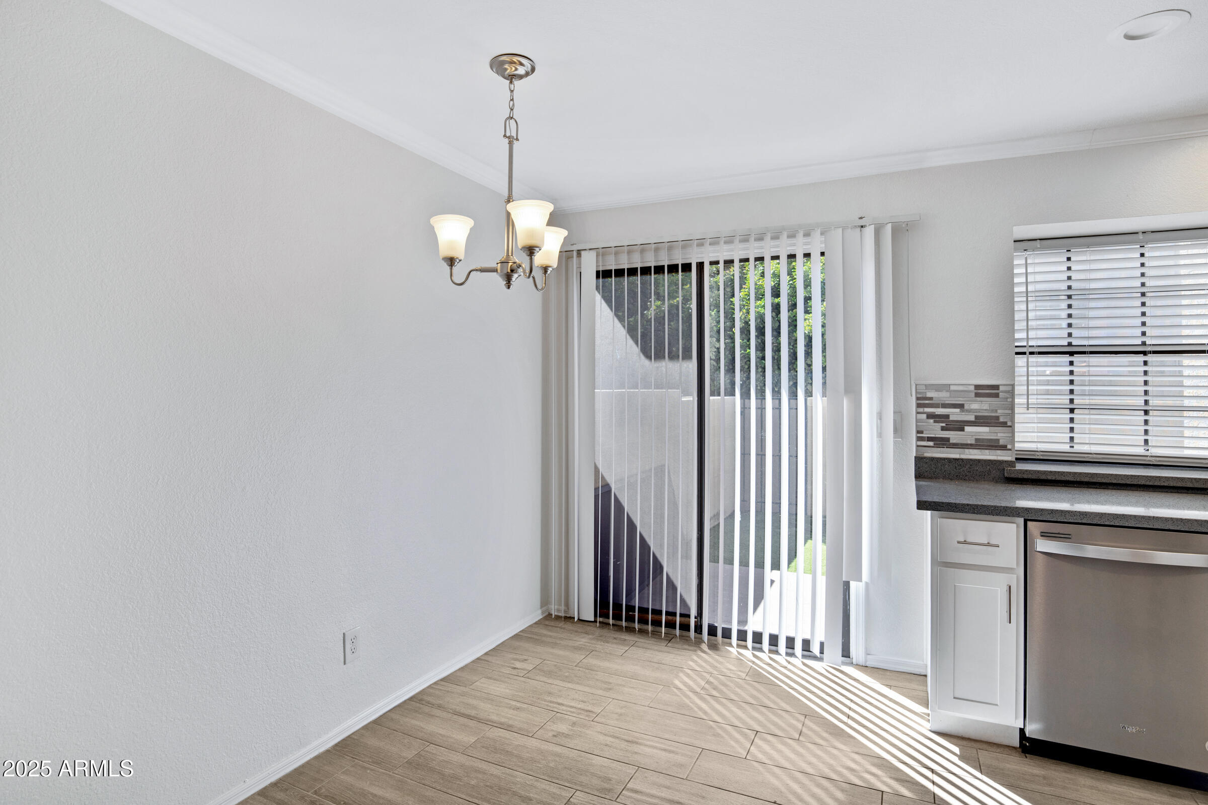 5704 E AIRE LIBRE Avenue, 1061