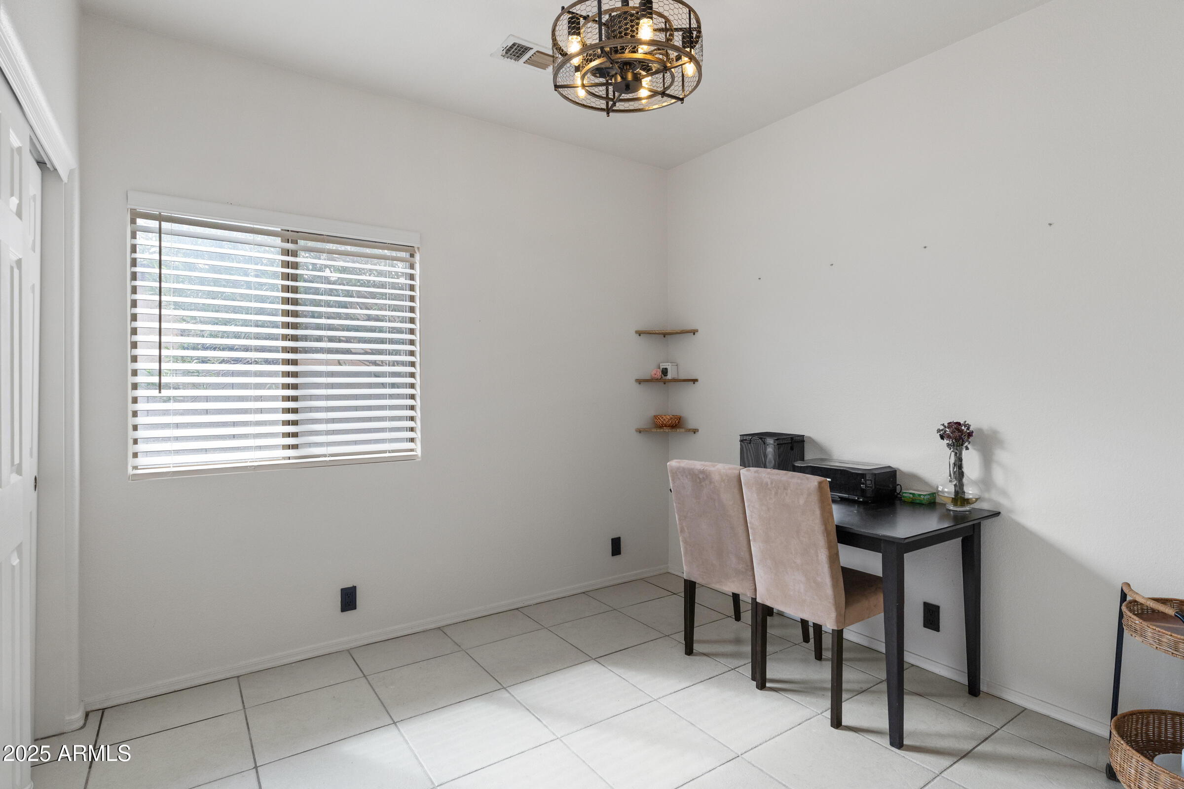 1140 S ROCKWELL Street, Gilbert