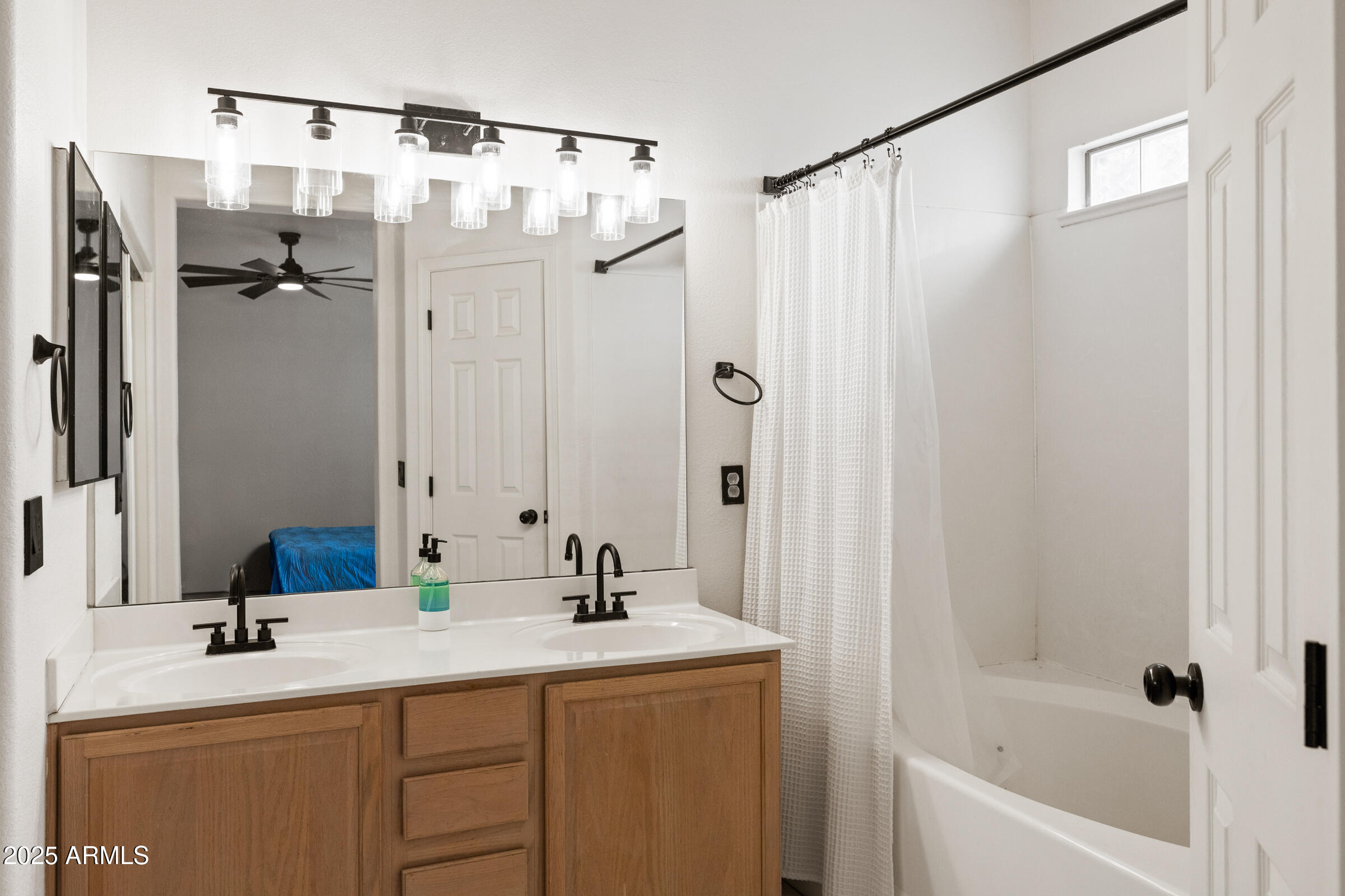 1140 S ROCKWELL Street, Gilbert