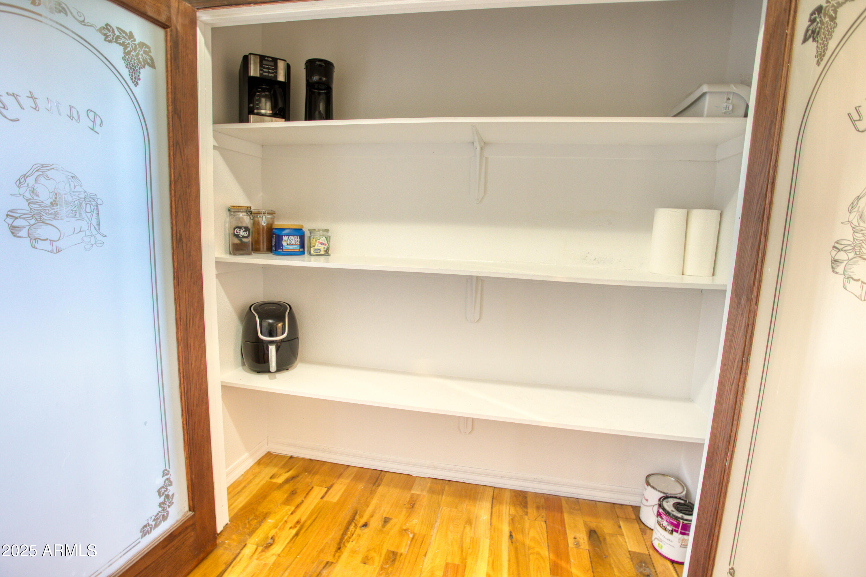 4701 S MANZANITA Way