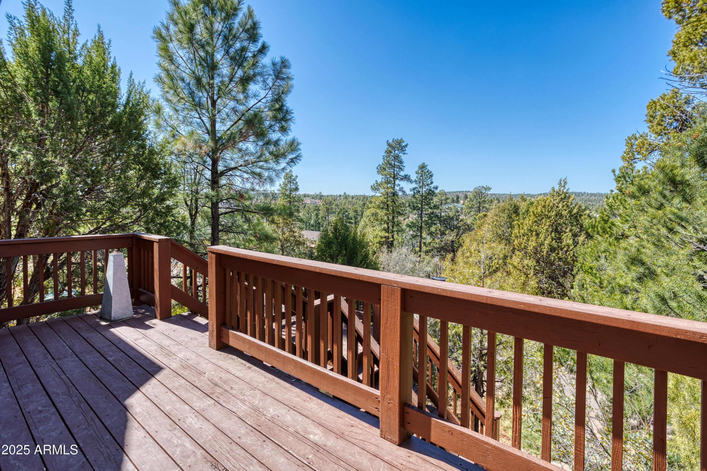 4701 S MANZANITA Way