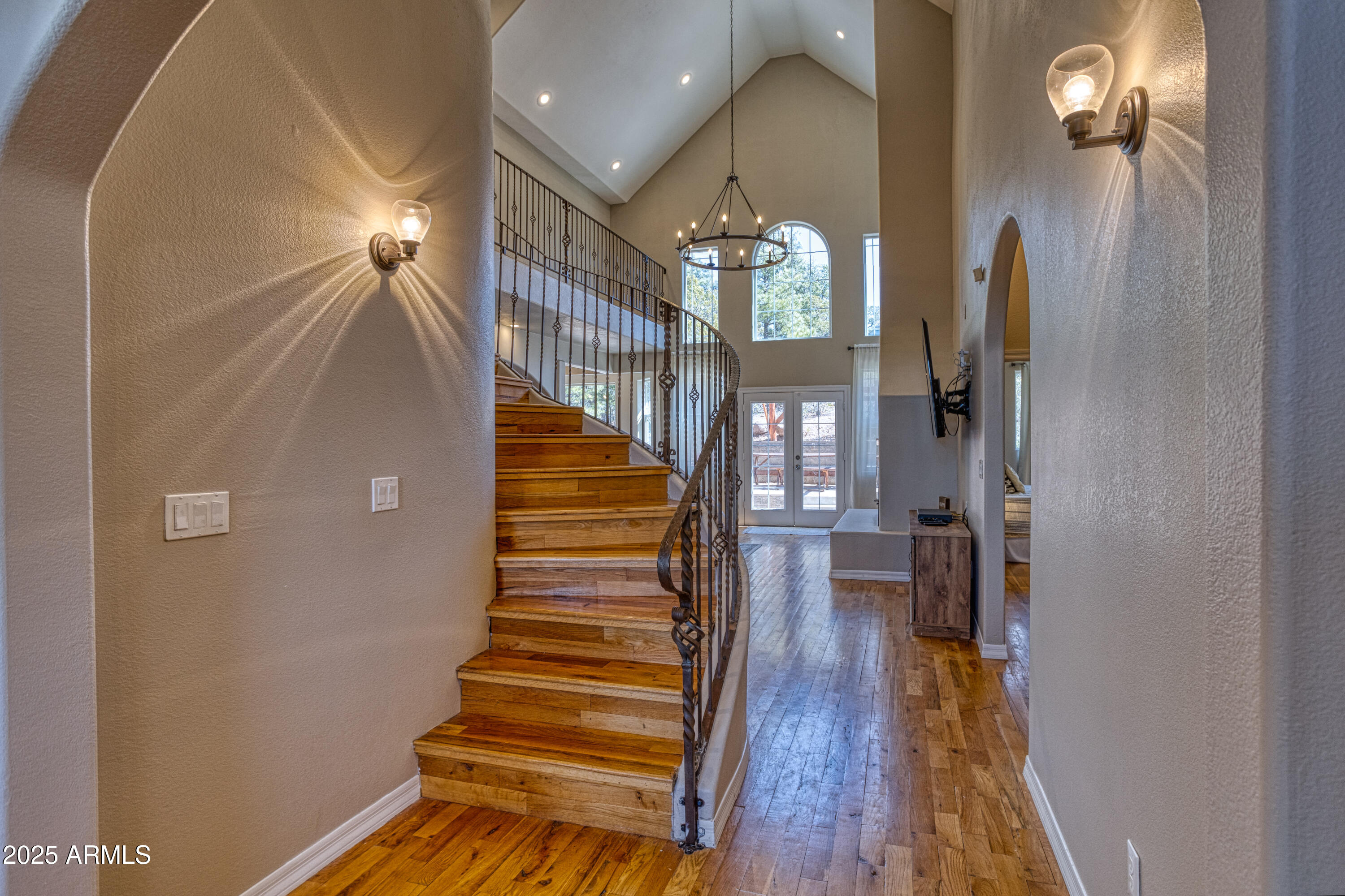 4701 S MANZANITA Way