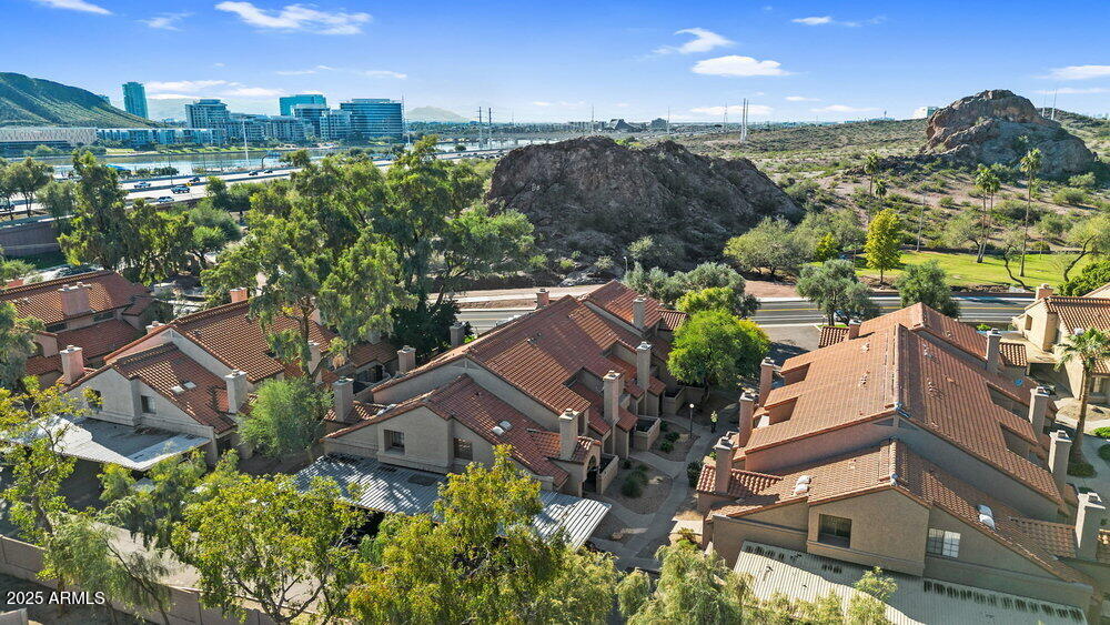 819 N COLLEGE Avenue I123