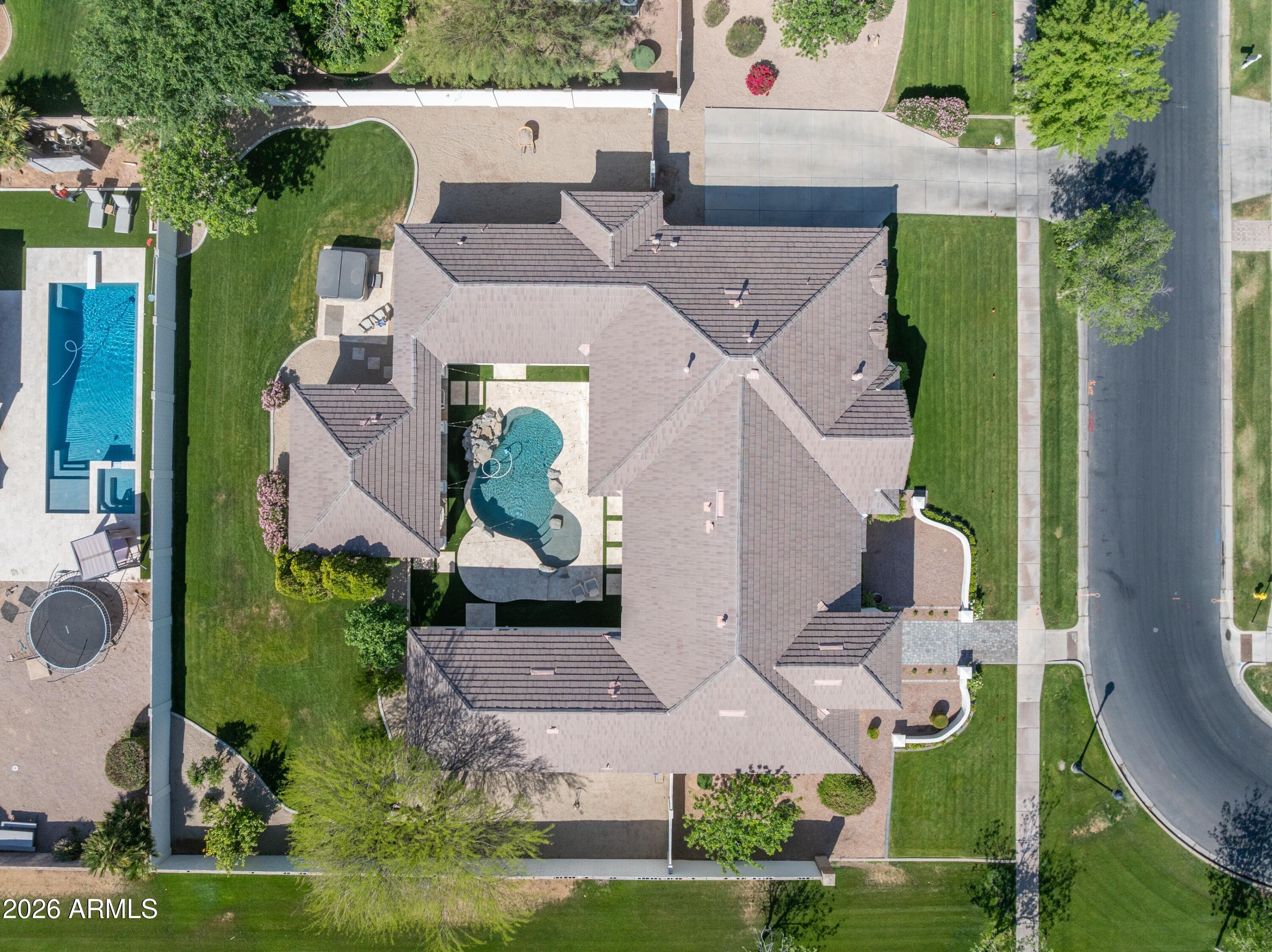 3173 E PAGE Avenue