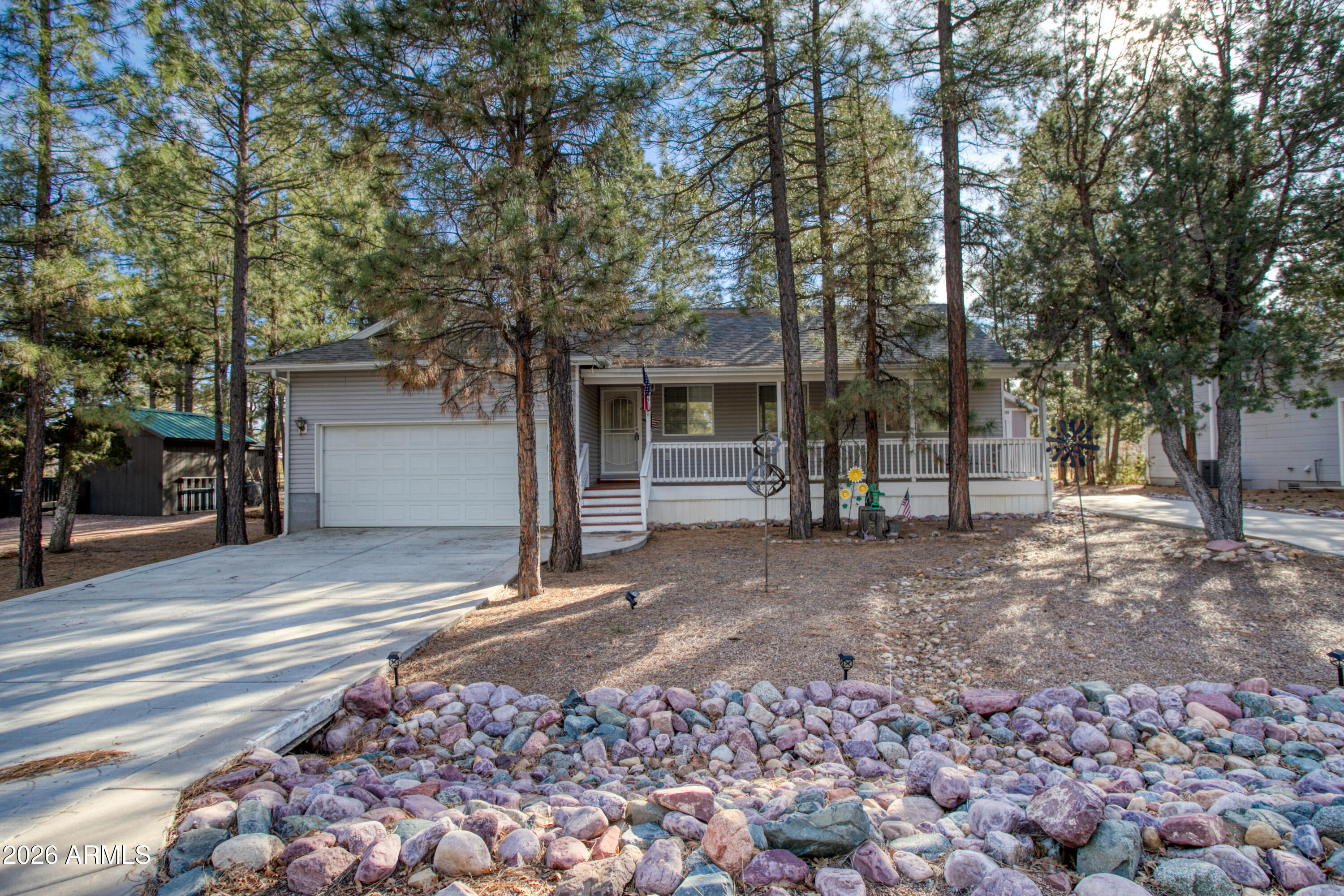 3541 W COUNTRY CLUB Drive