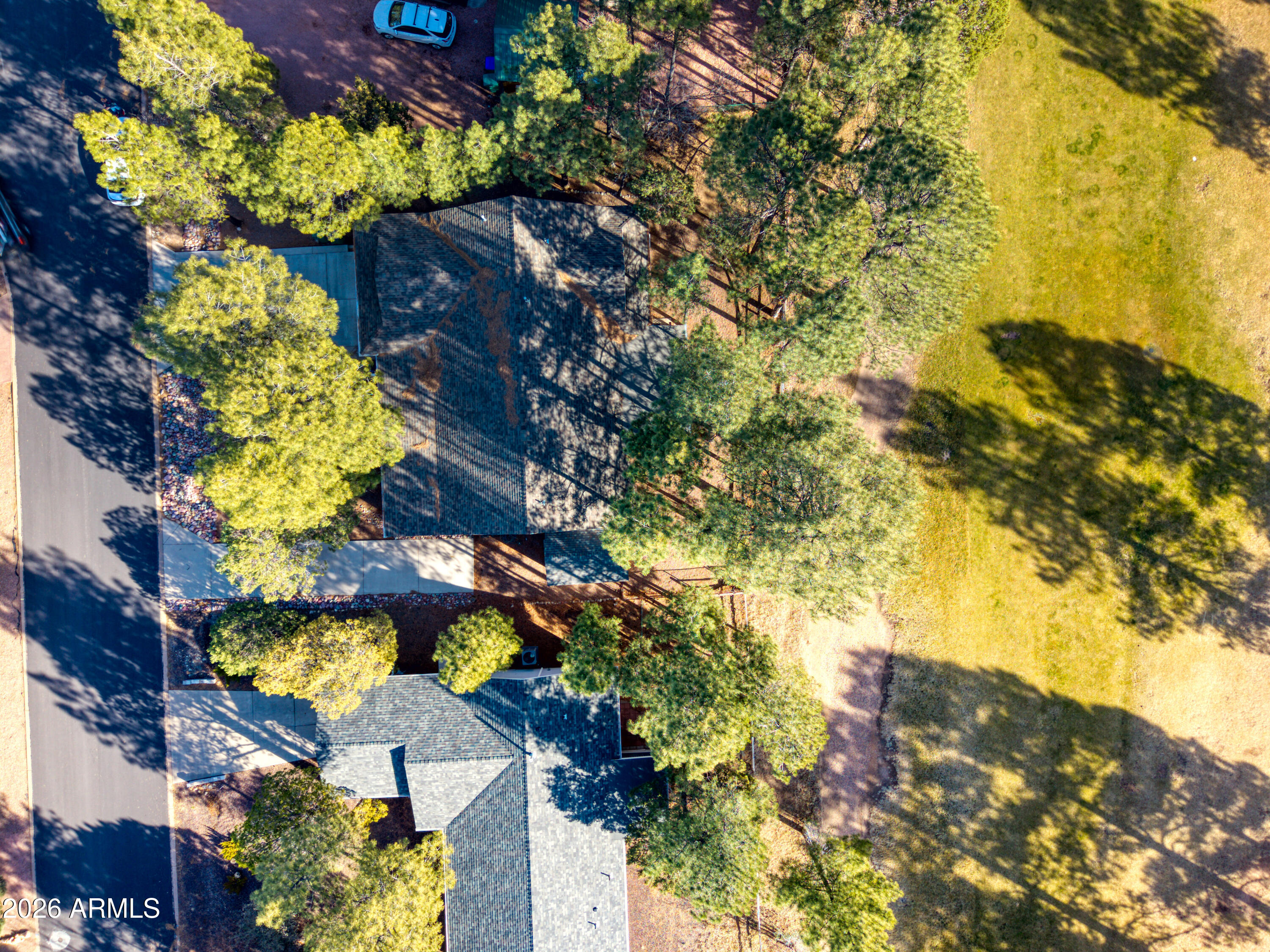 3541 W COUNTRY CLUB Drive