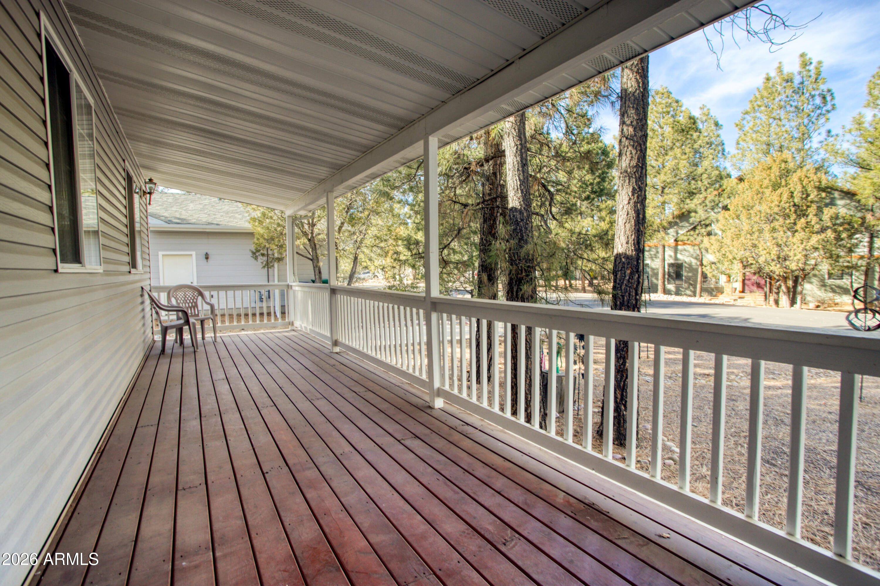 3541 W COUNTRY CLUB Drive