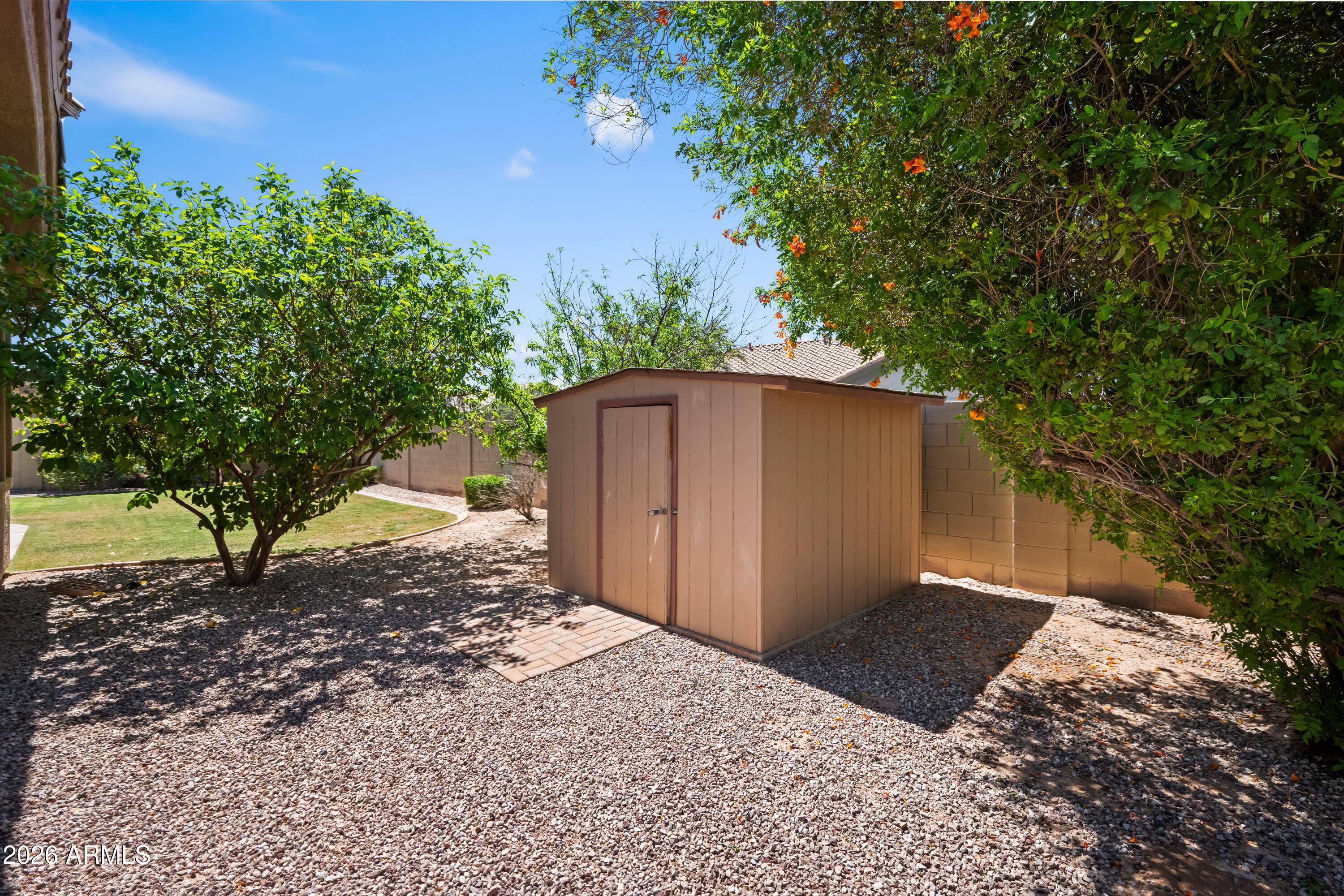 6946 S KIMBERLEE Way