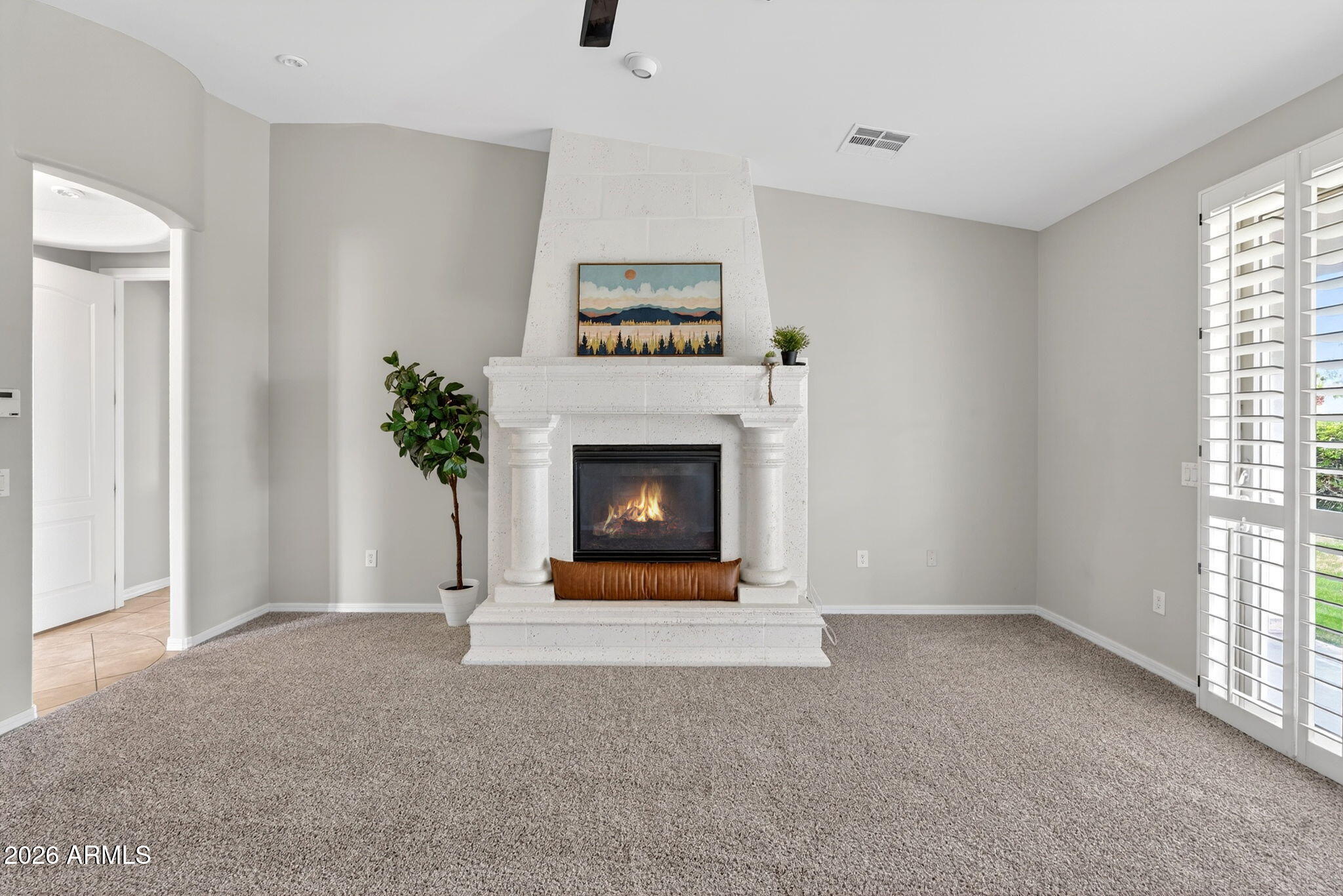 2480 E HONEYSUCKLE Place