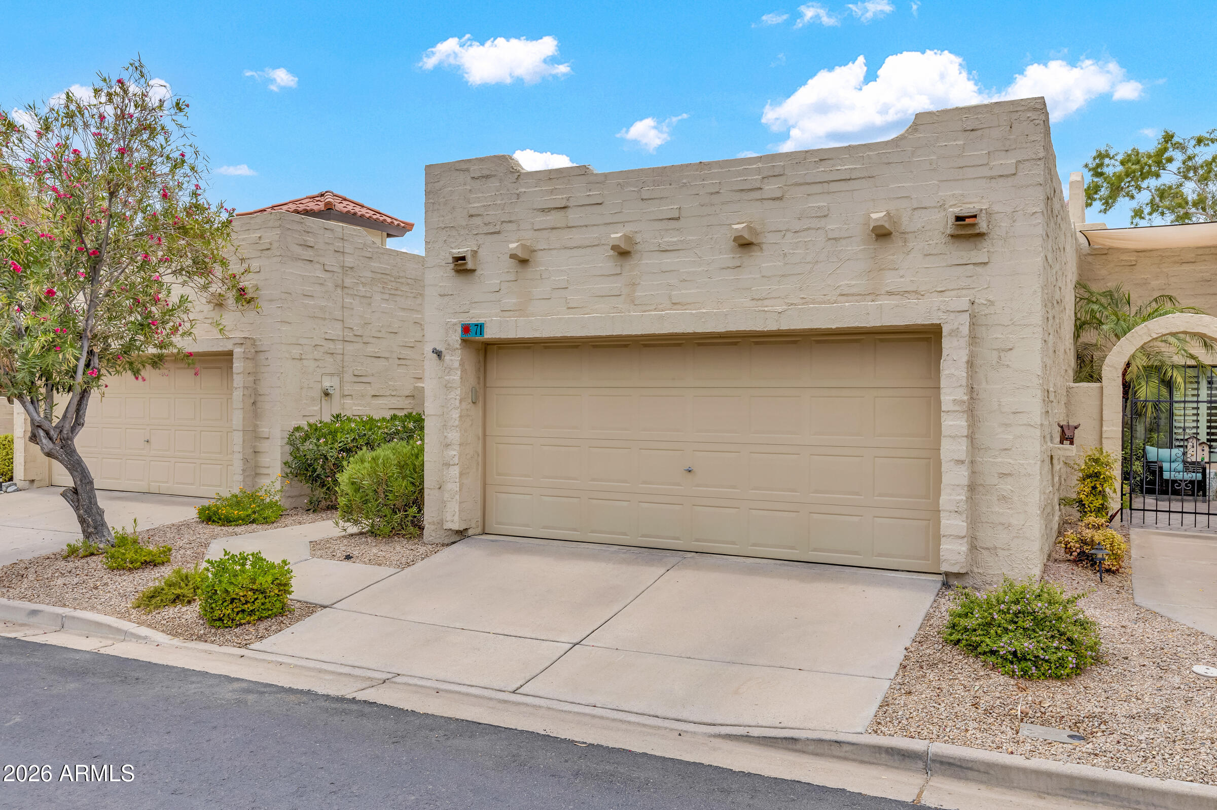1235 N SUNNYVALE 71