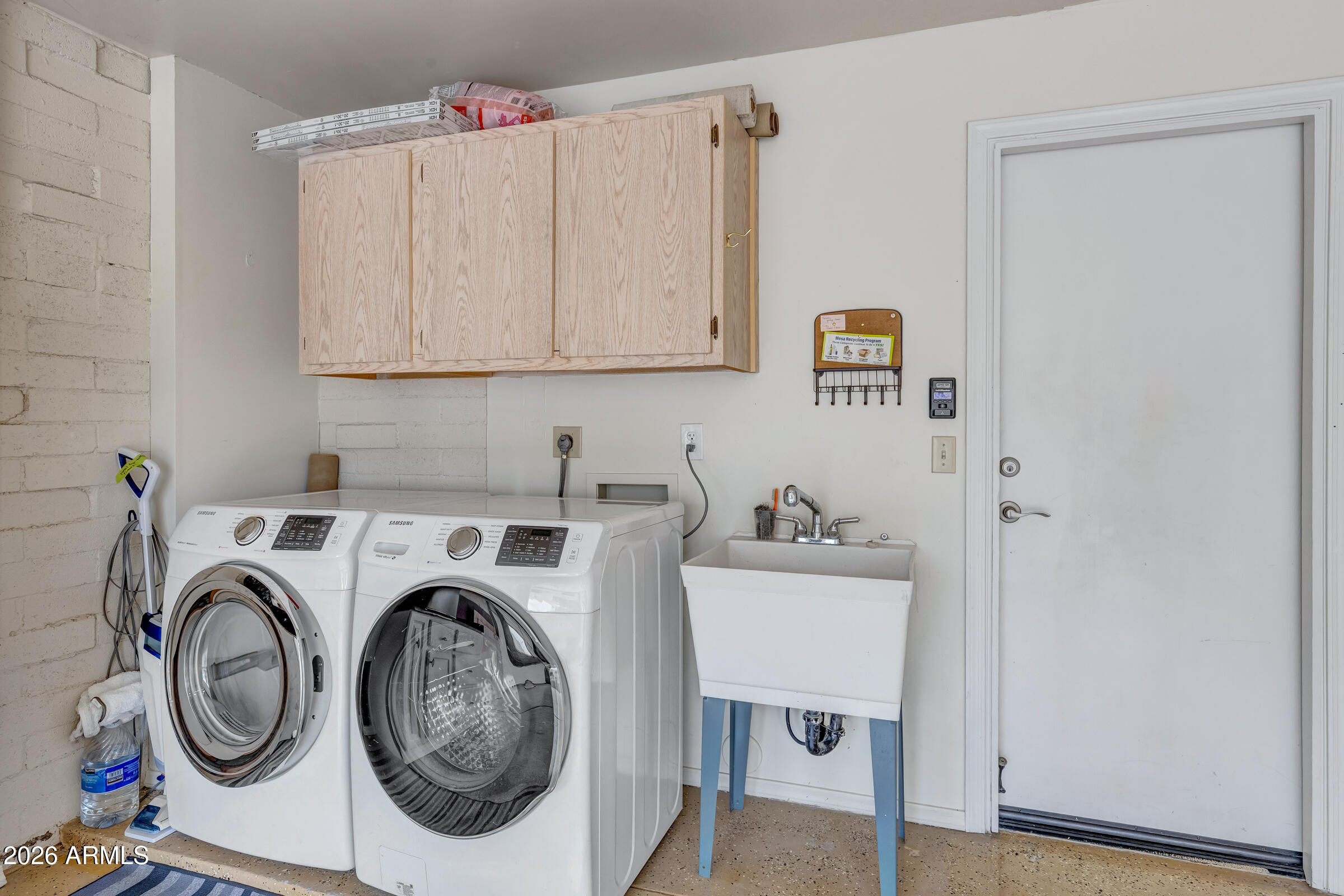 1235 N SUNNYVALE 71