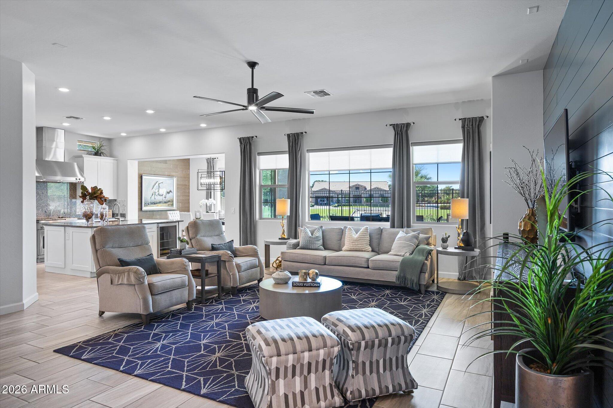 3539 E BALSAM Drive