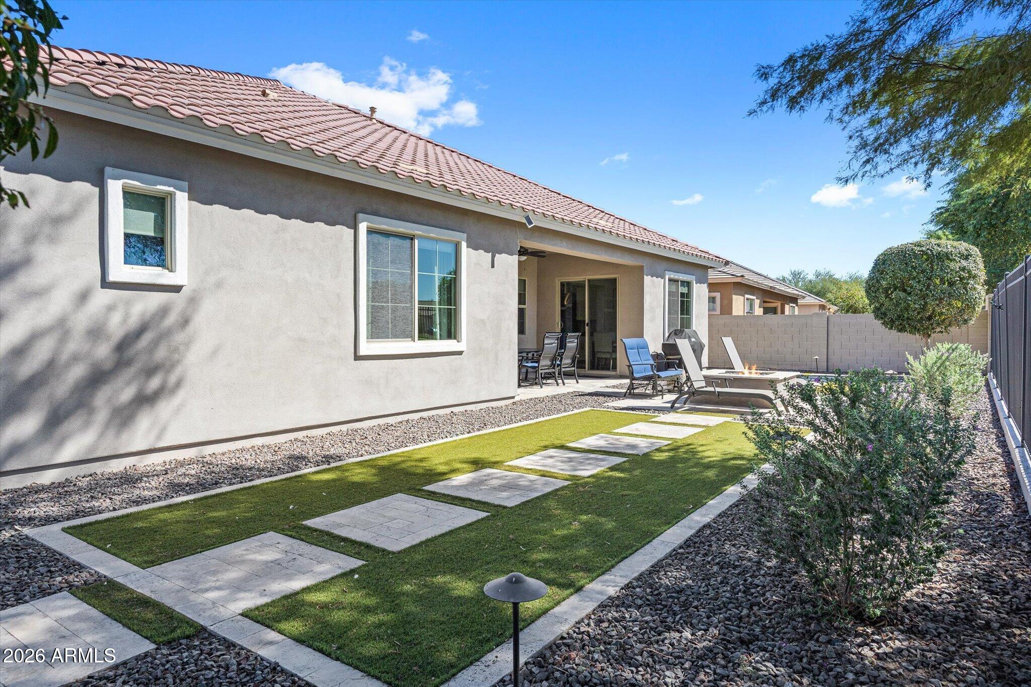 3539 E BALSAM Drive