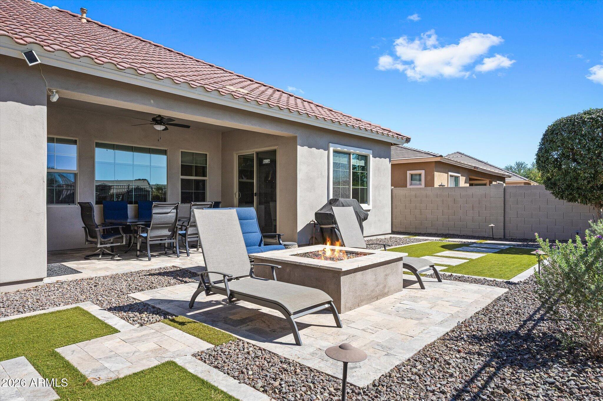3539 E BALSAM Drive