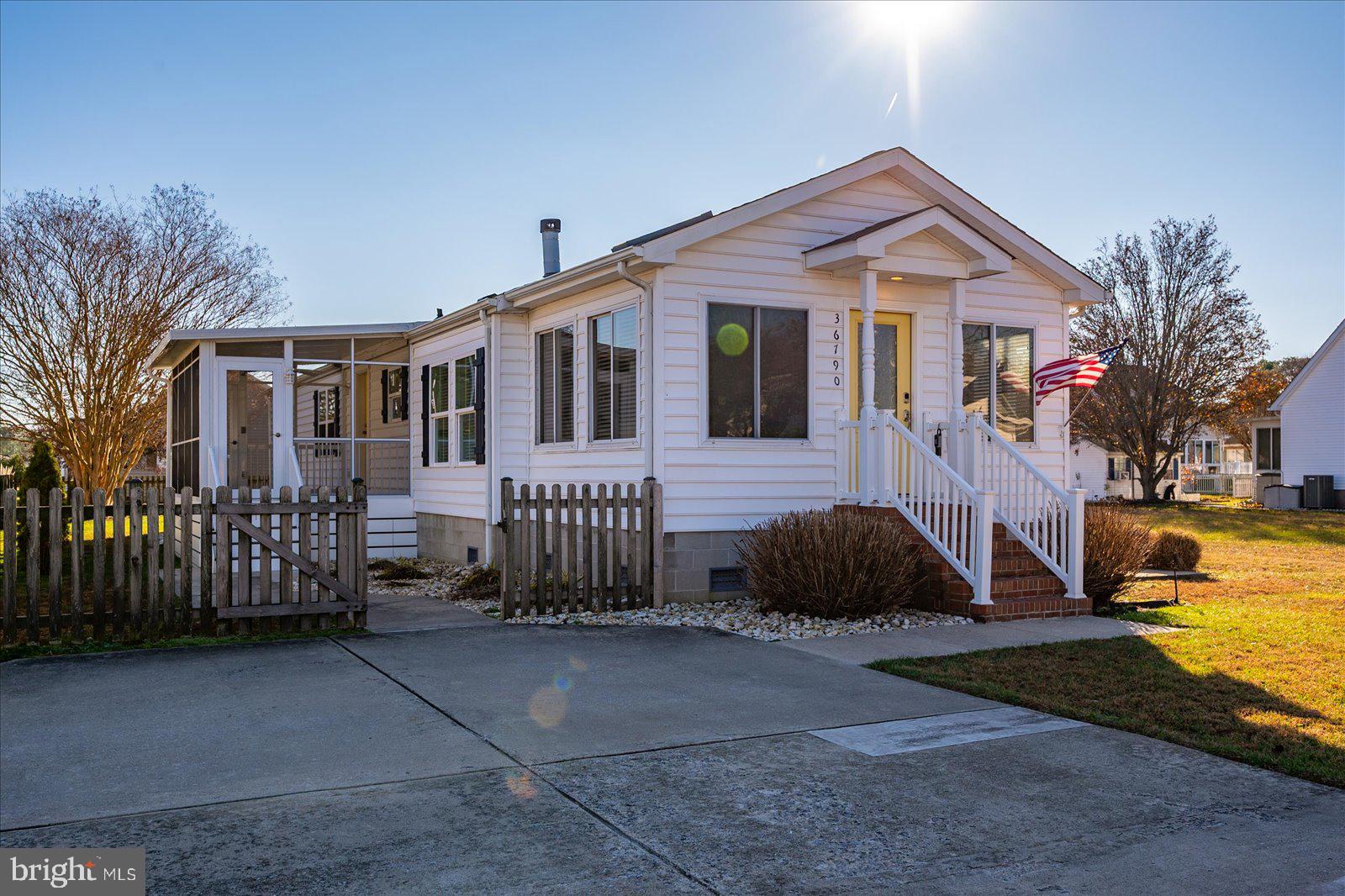 36790 BREAKWATER RUN