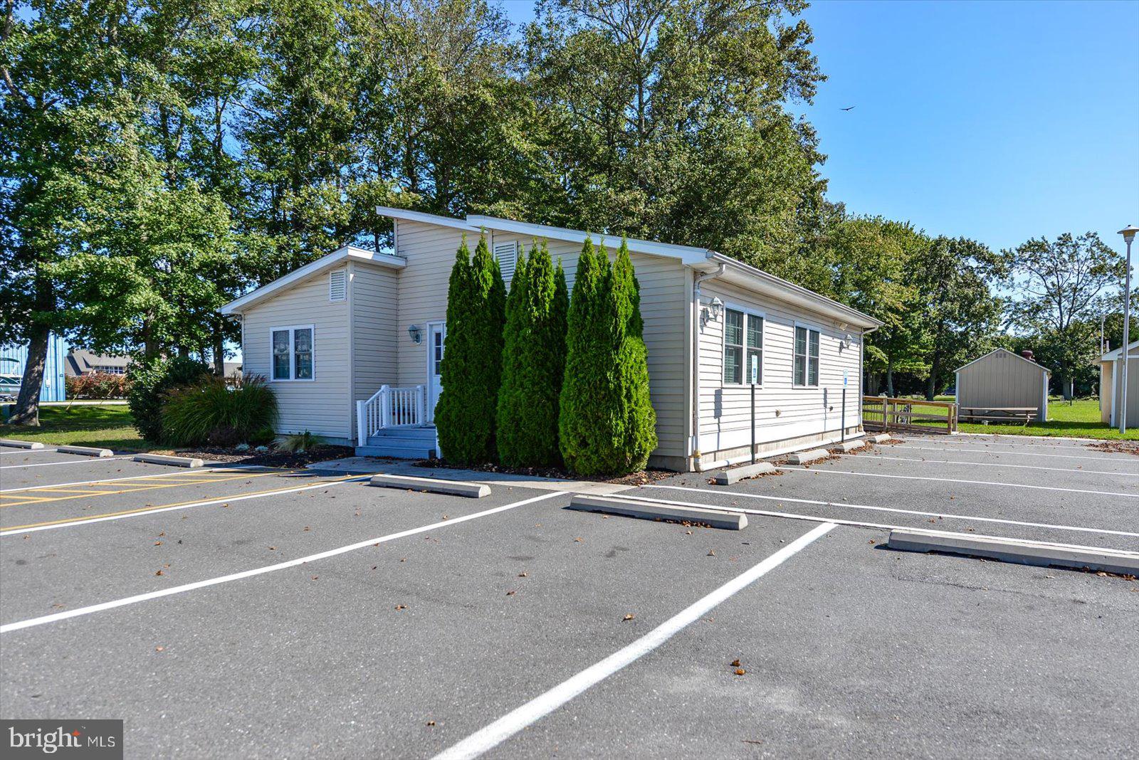 36790 BREAKWATER RUN