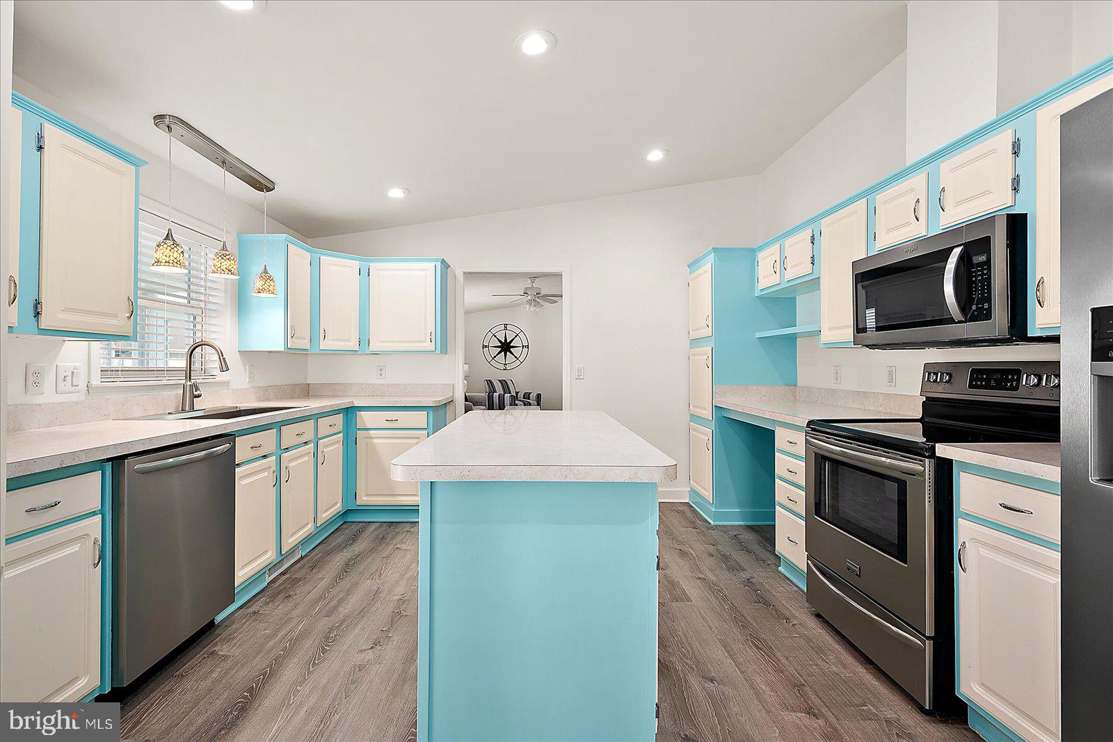 36790 BREAKWATER RUN