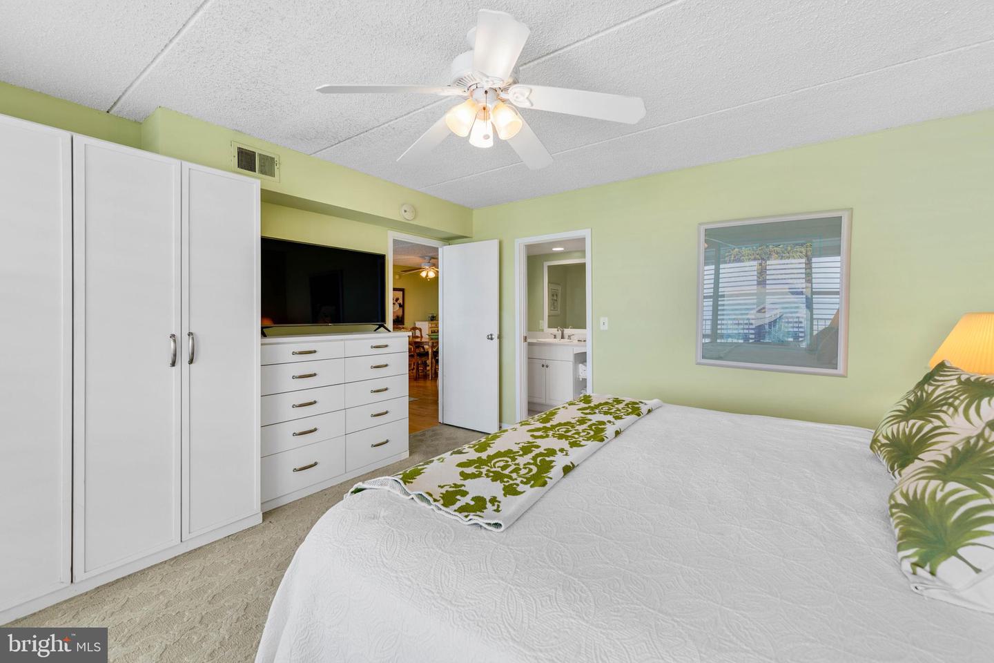 10000 Coastal Hwy #1501