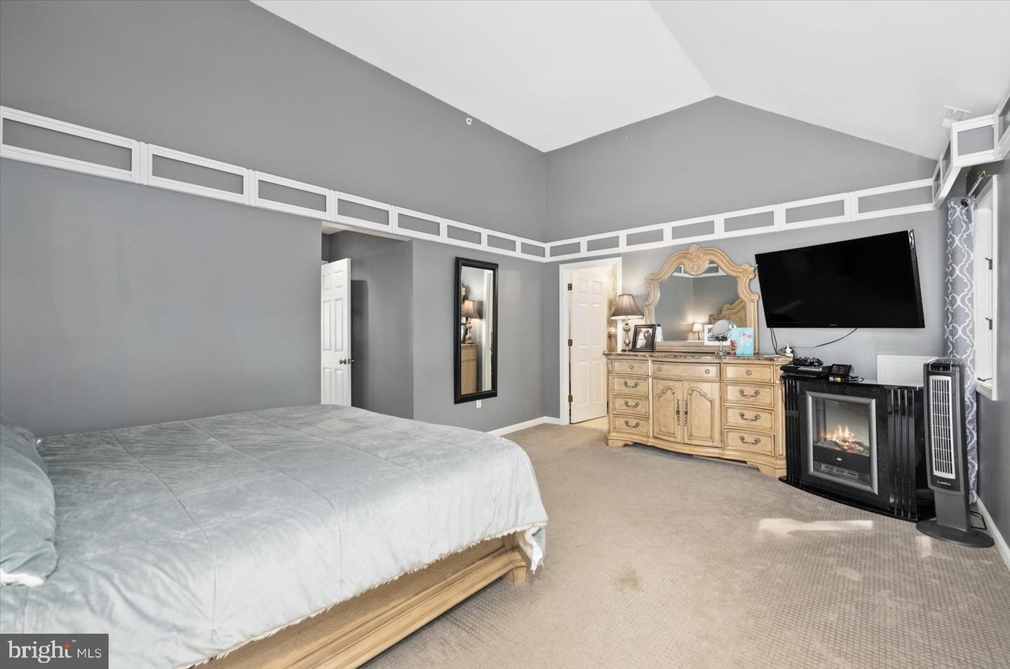 11602 Masters Ln #117