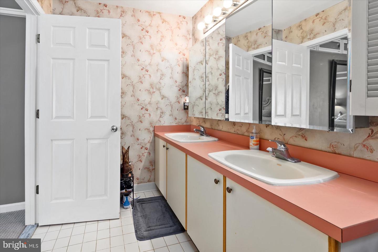 11602 Masters Ln #117