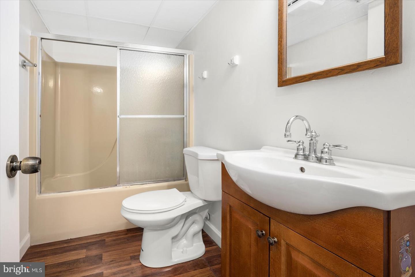 107 Convention Center Dr #73b