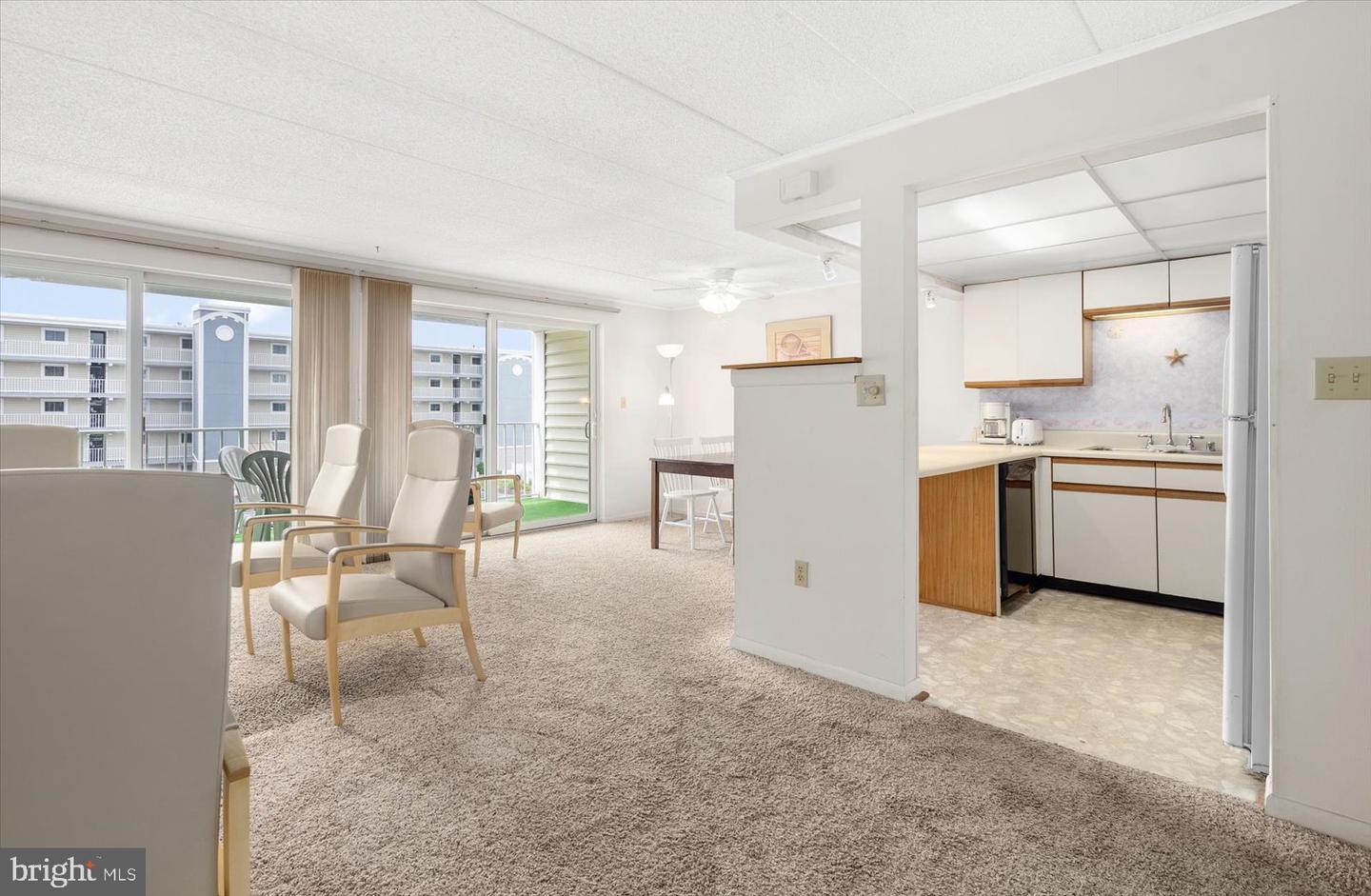 107 Convention Center Dr #73b