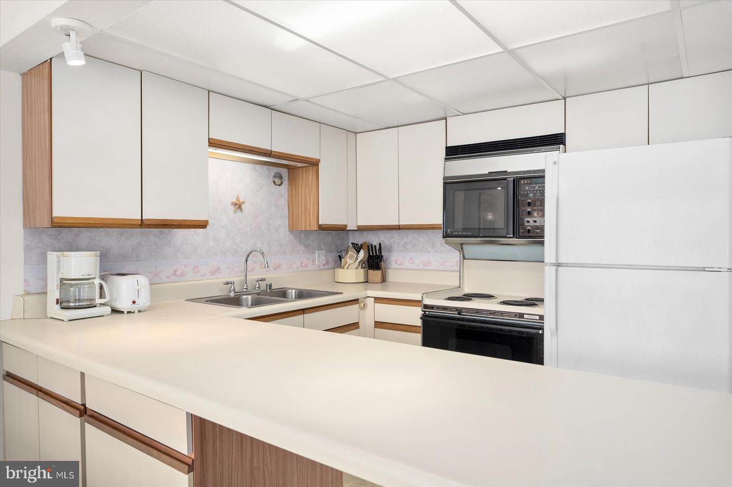 107 Convention Center Dr #73b