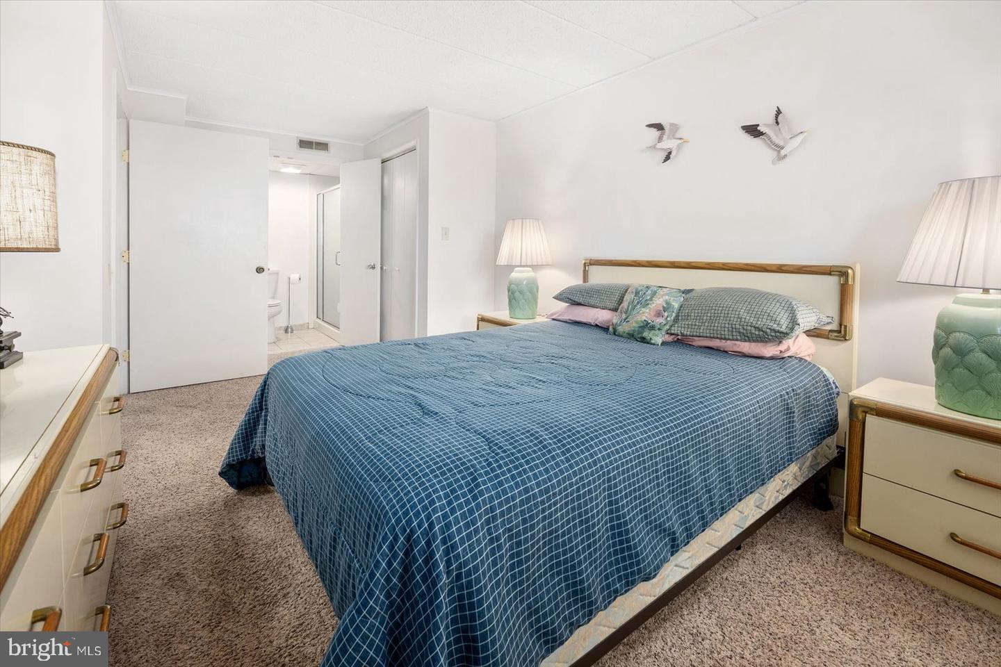 107 Convention Center Dr #73b