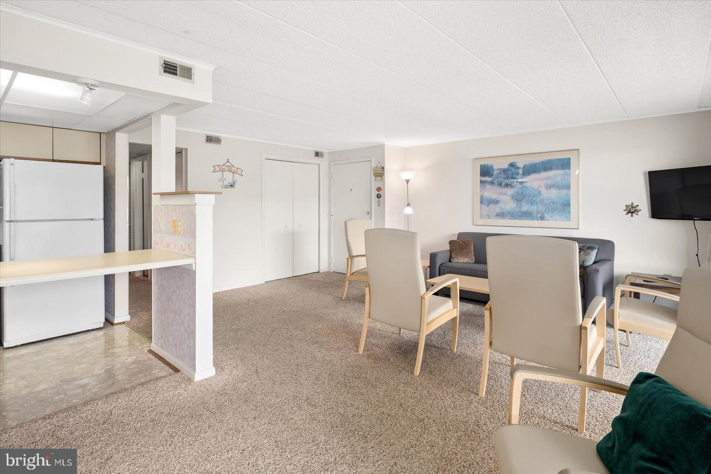 107 Convention Center Dr #73b