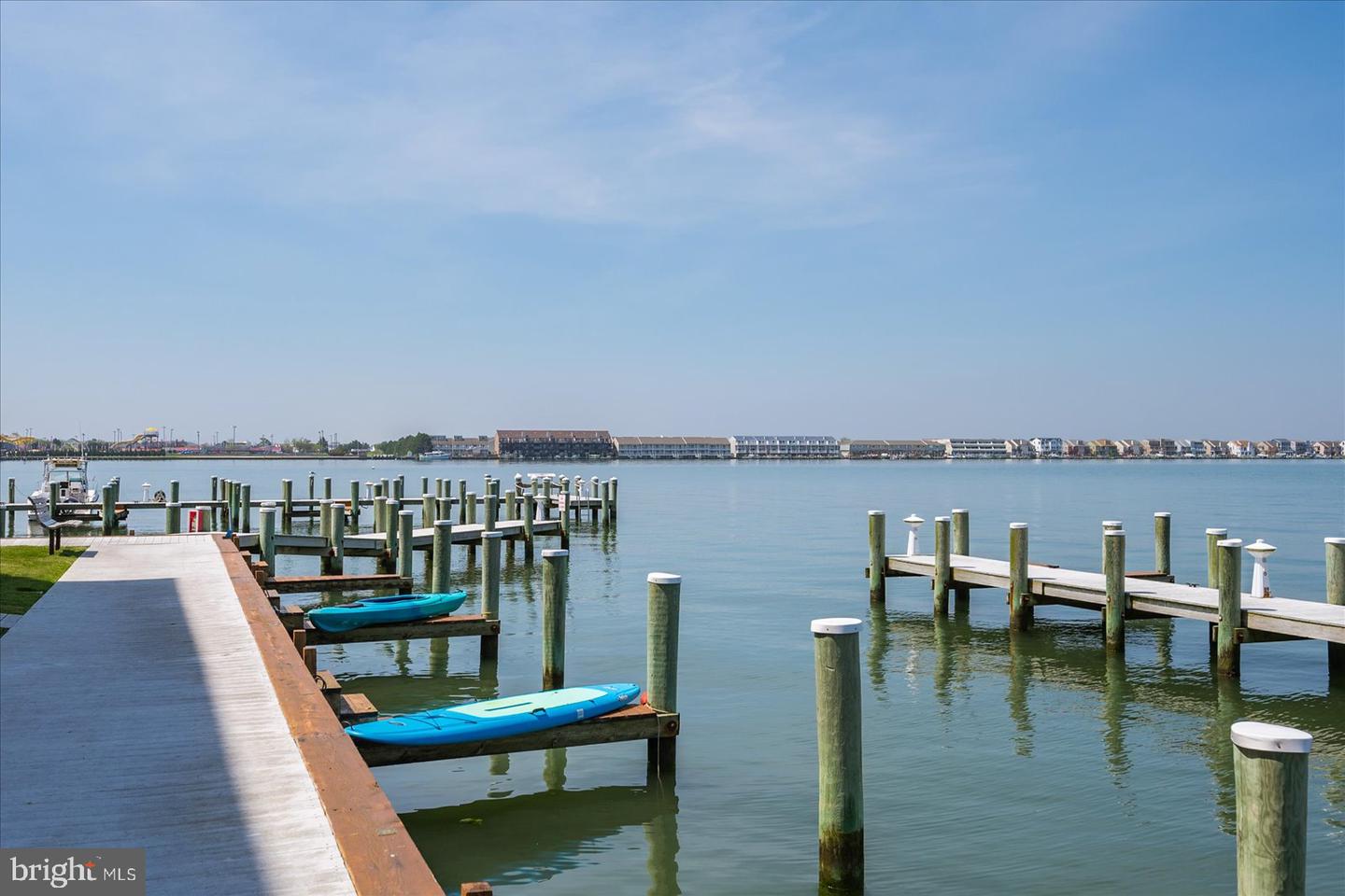 107 Convention Center Dr #73b