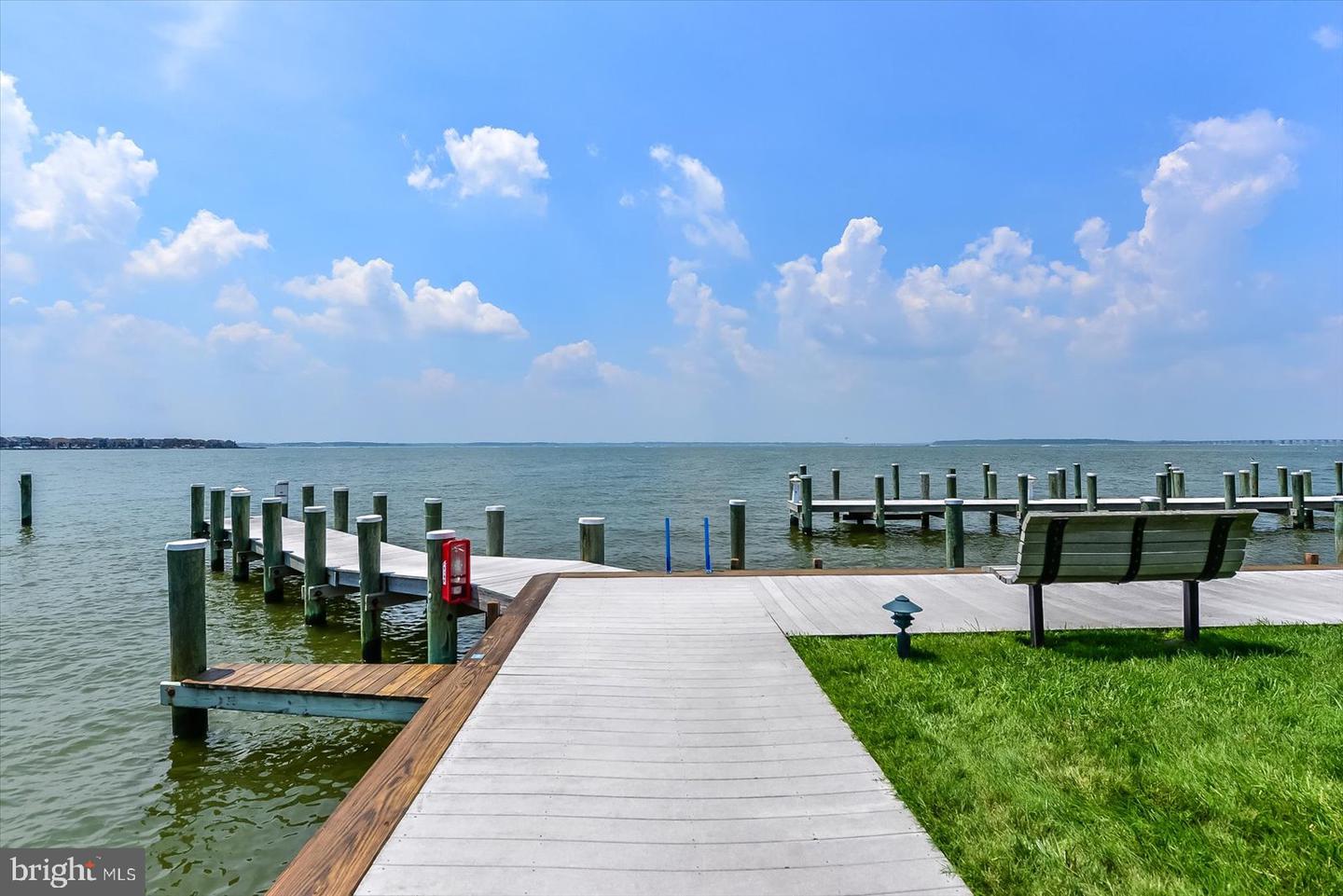 107 Convention Center Dr #73b