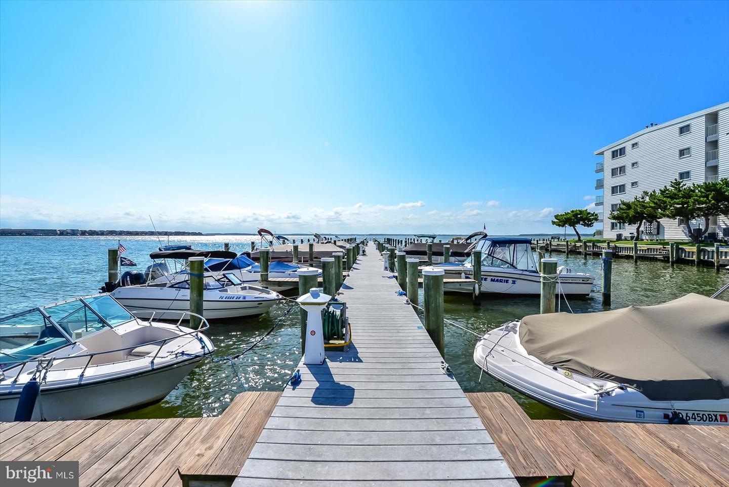 107 Convention Center Dr #73b