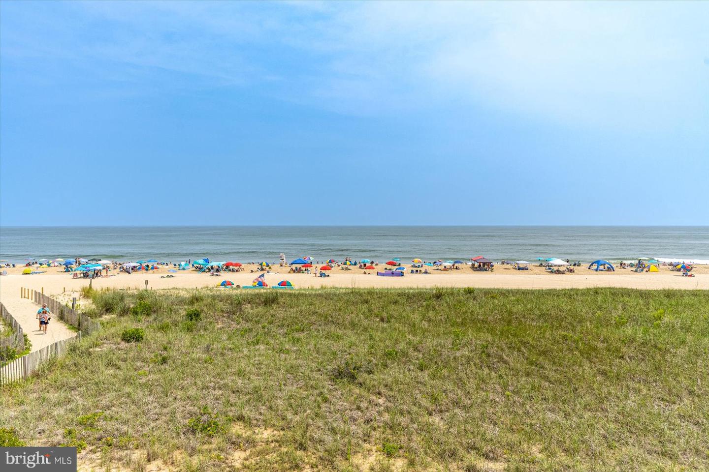 6109 Atlantic Ave #202