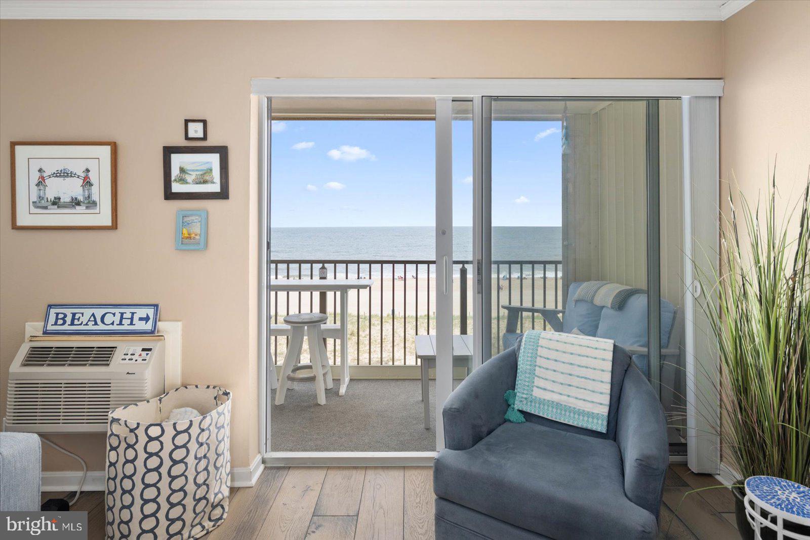 5201 Atlantic Ave #506