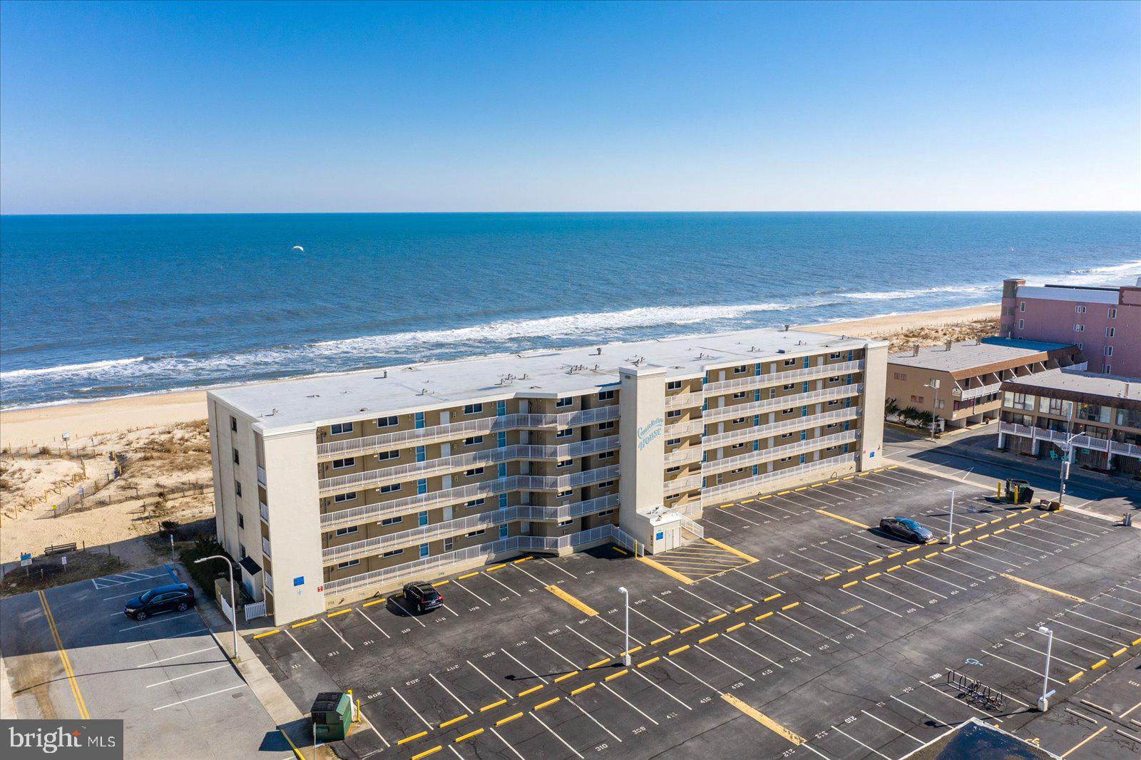 5201 Atlantic Ave #506