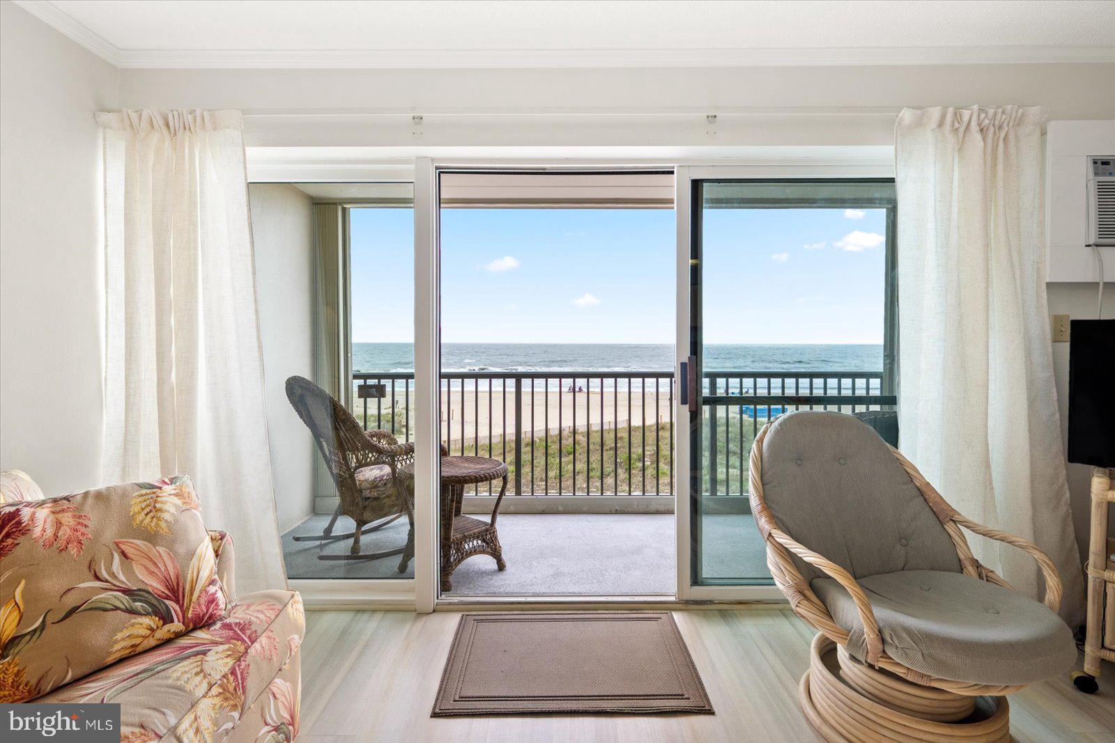 5801 Atlantic Ave #307