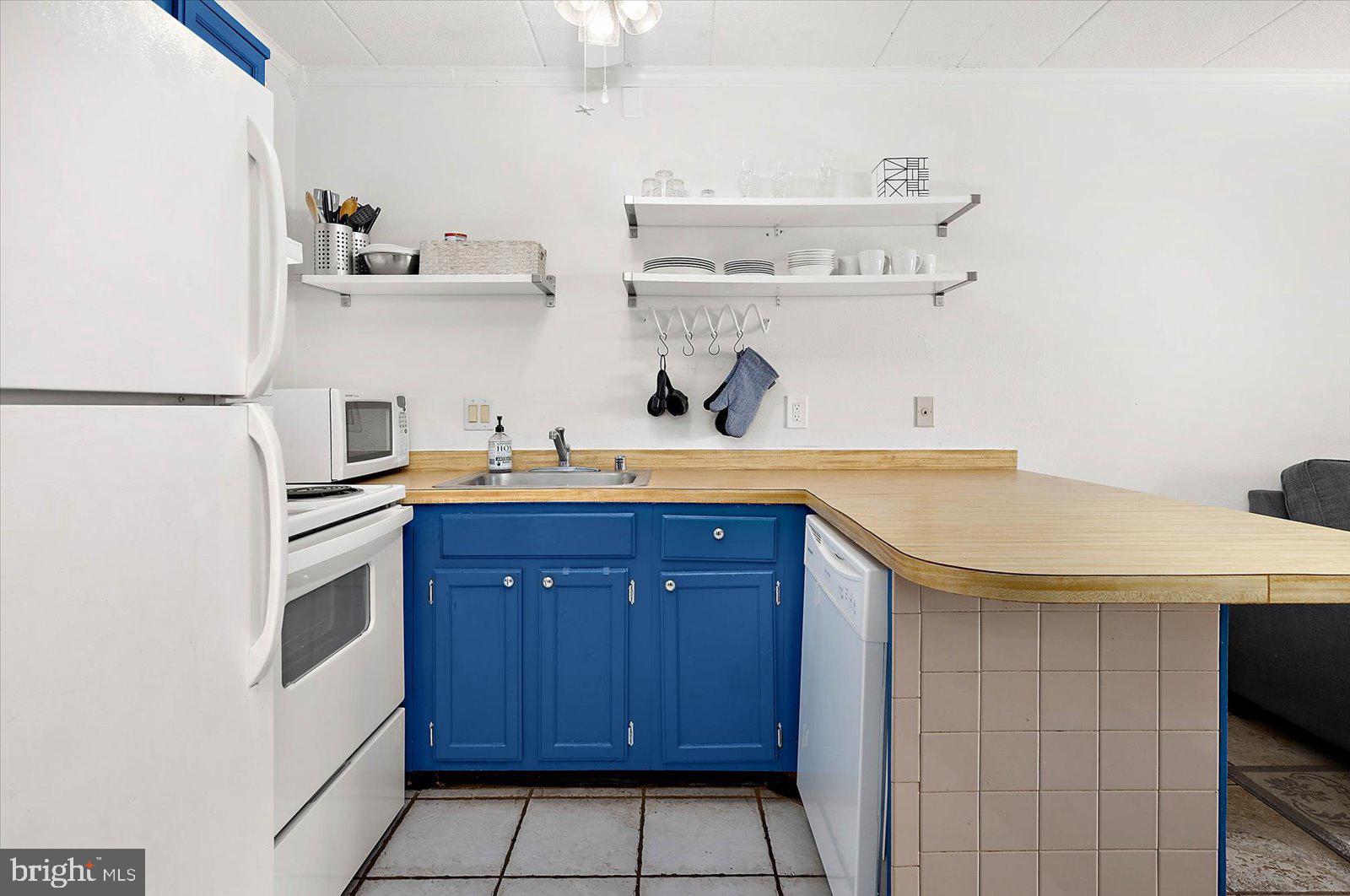 5201 Atlantic Ave #108