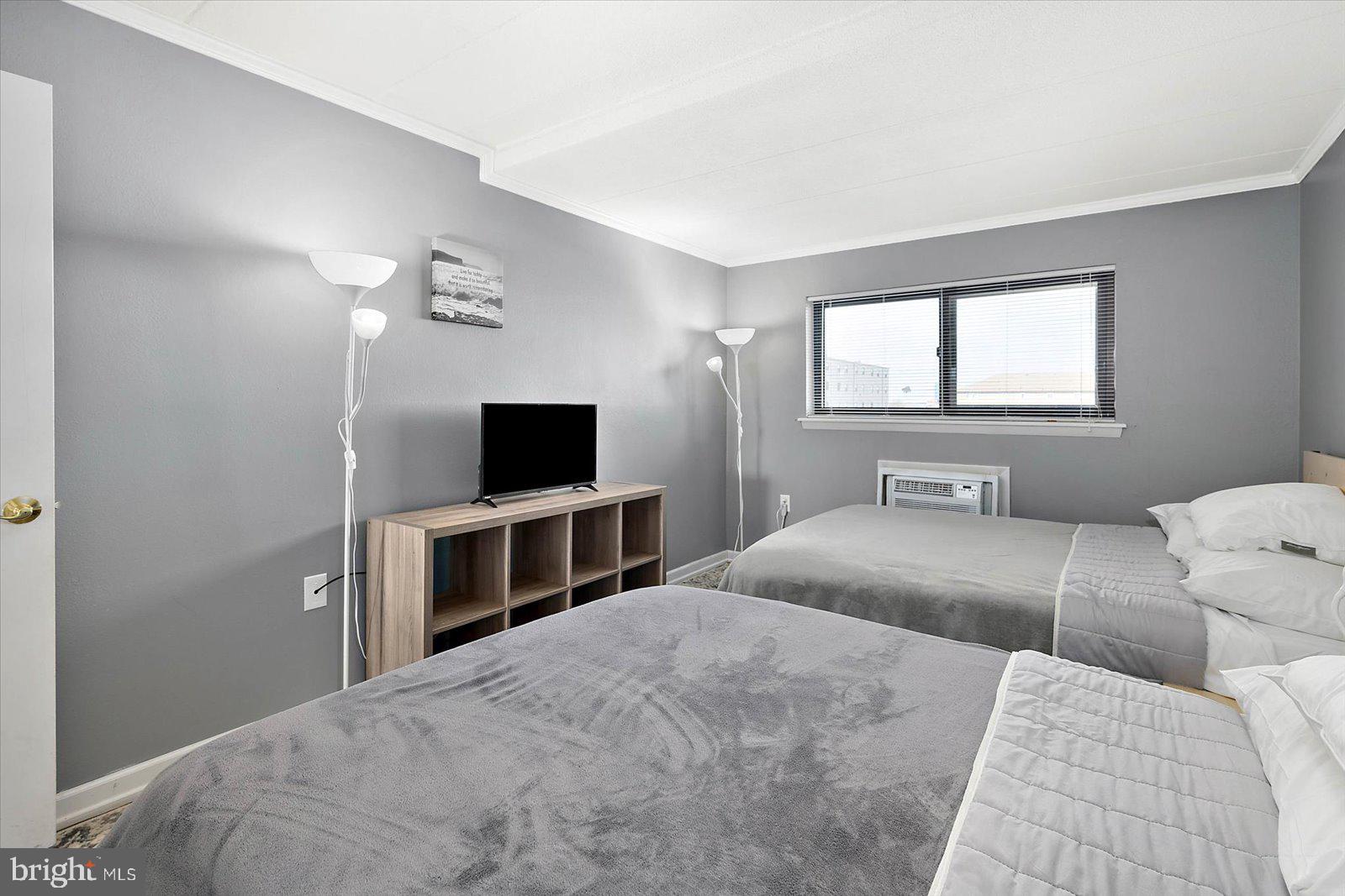 5201 Atlantic Ave #108