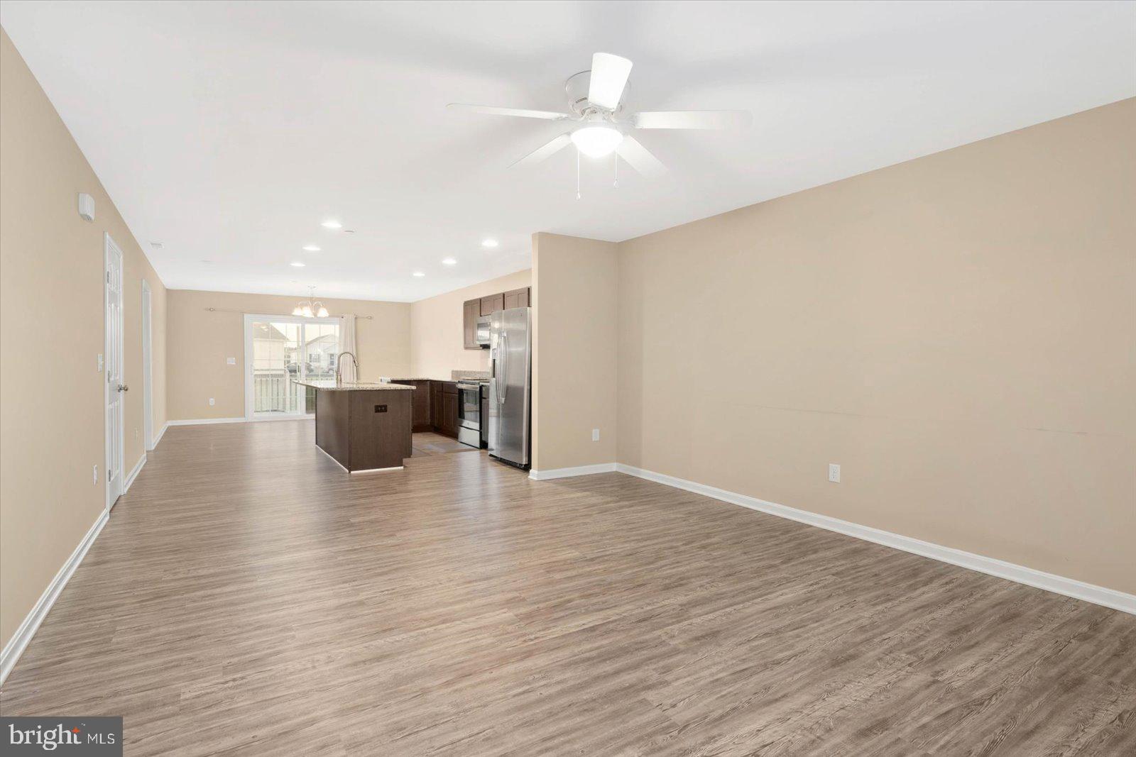 2102 Southern Fields Dr