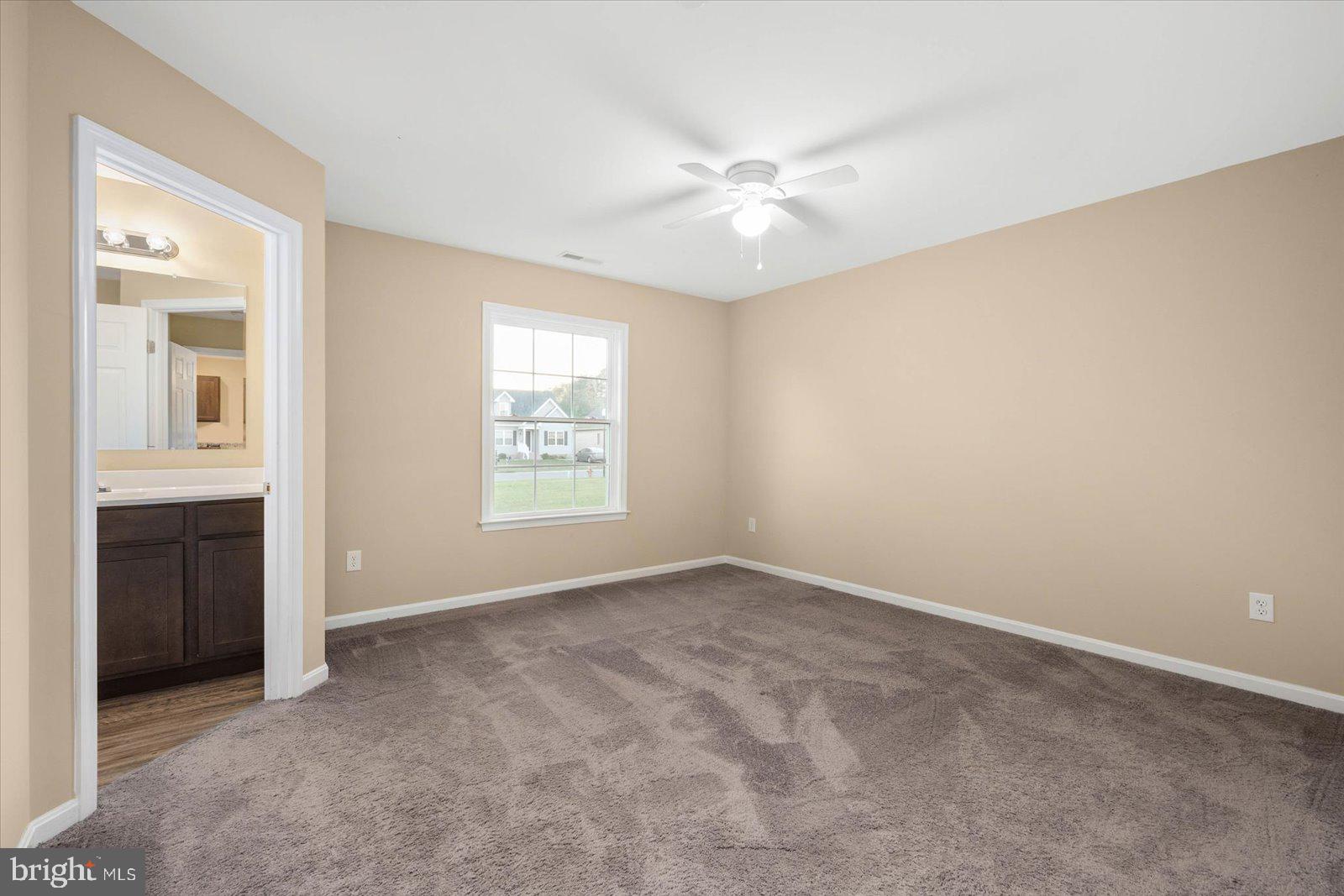 2102 Southern Fields Dr