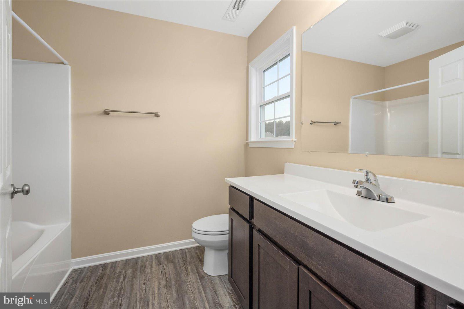 2102 Southern Fields Dr