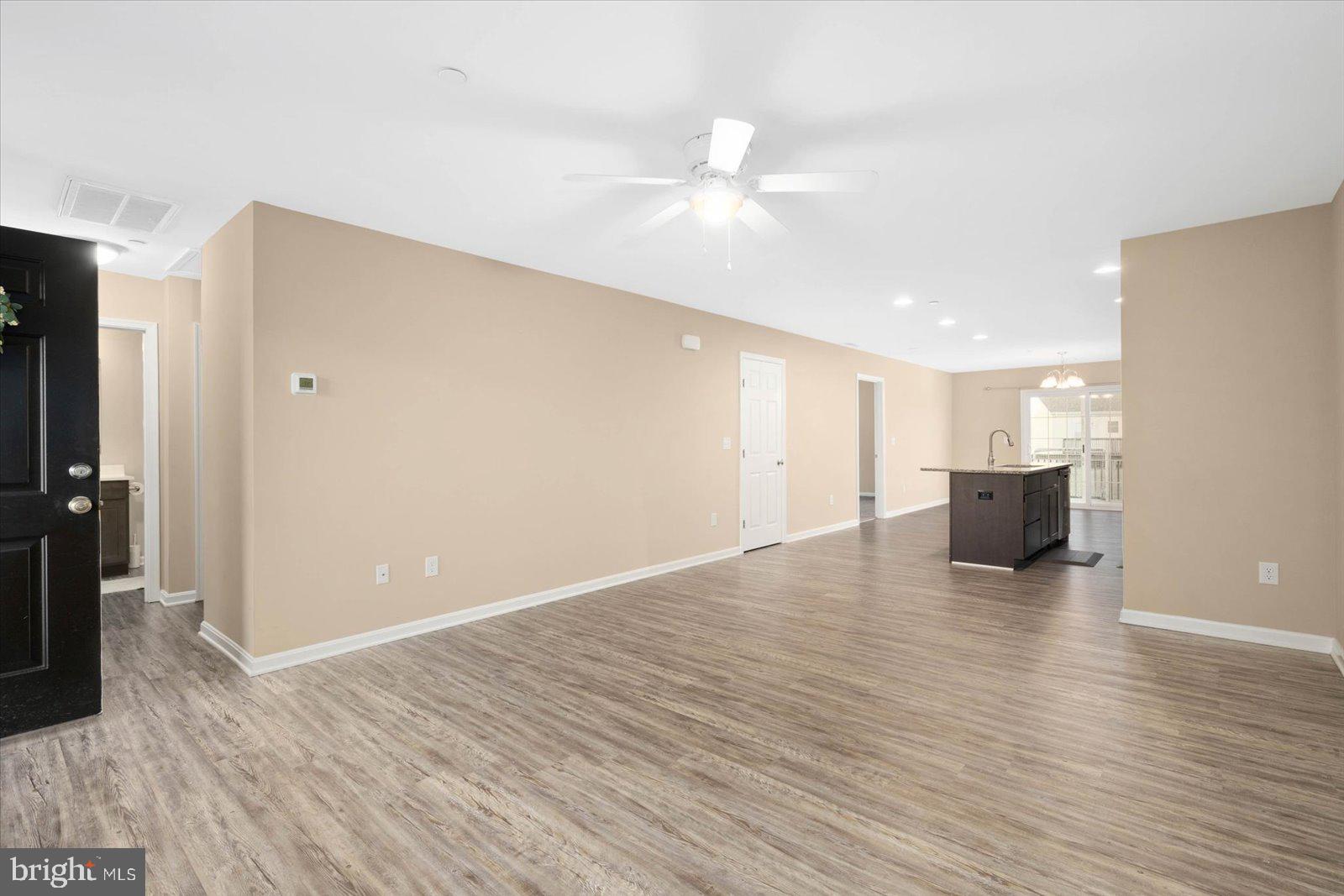 2102 Southern Fields Dr