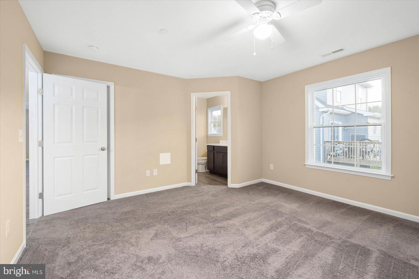 2102 Southern Fields Dr