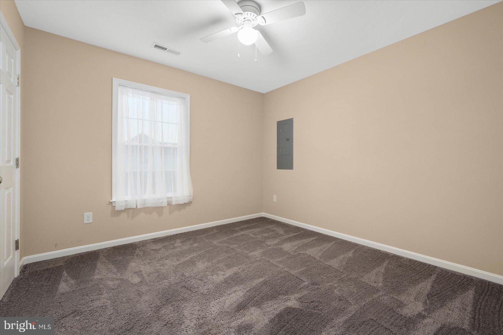 2102 Southern Fields Dr