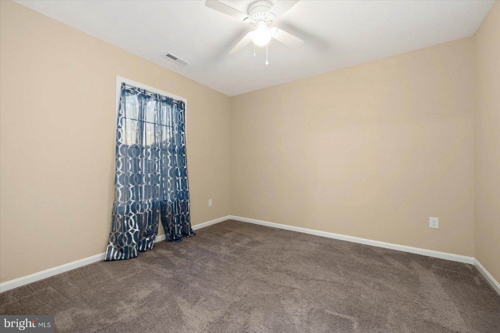 2102 Southern Fields Dr