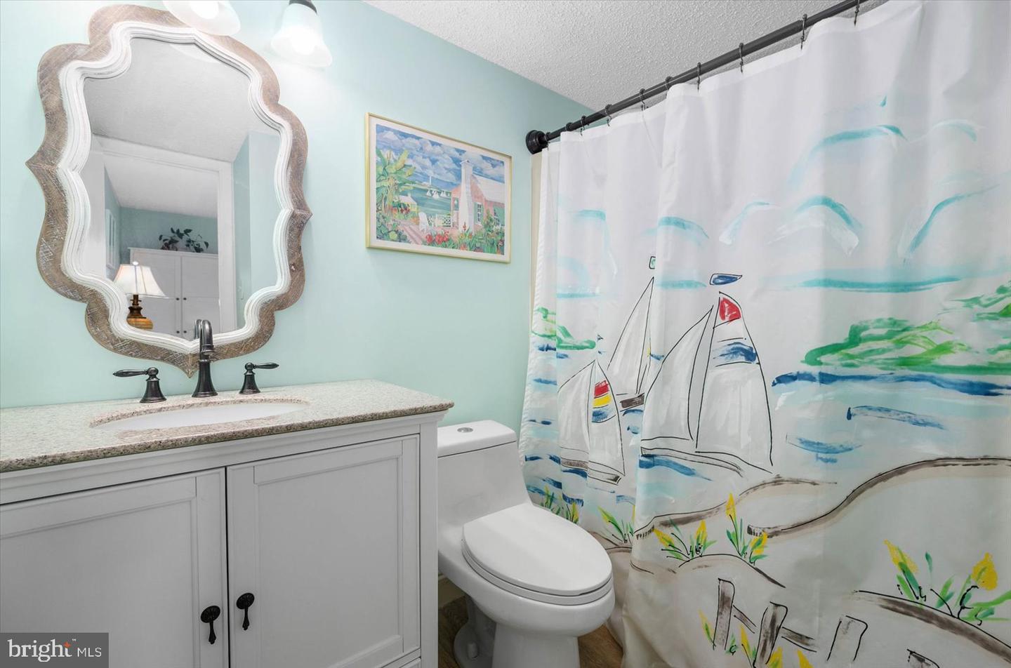 204 N Heron Dr #2047c