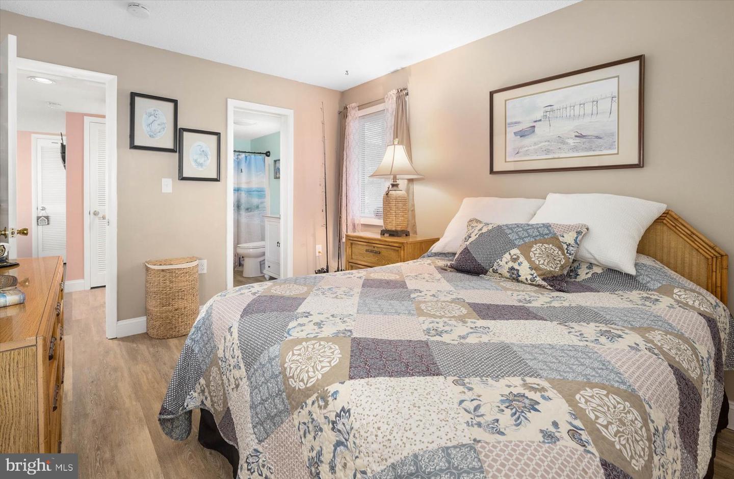 204 N Heron Dr #2047c